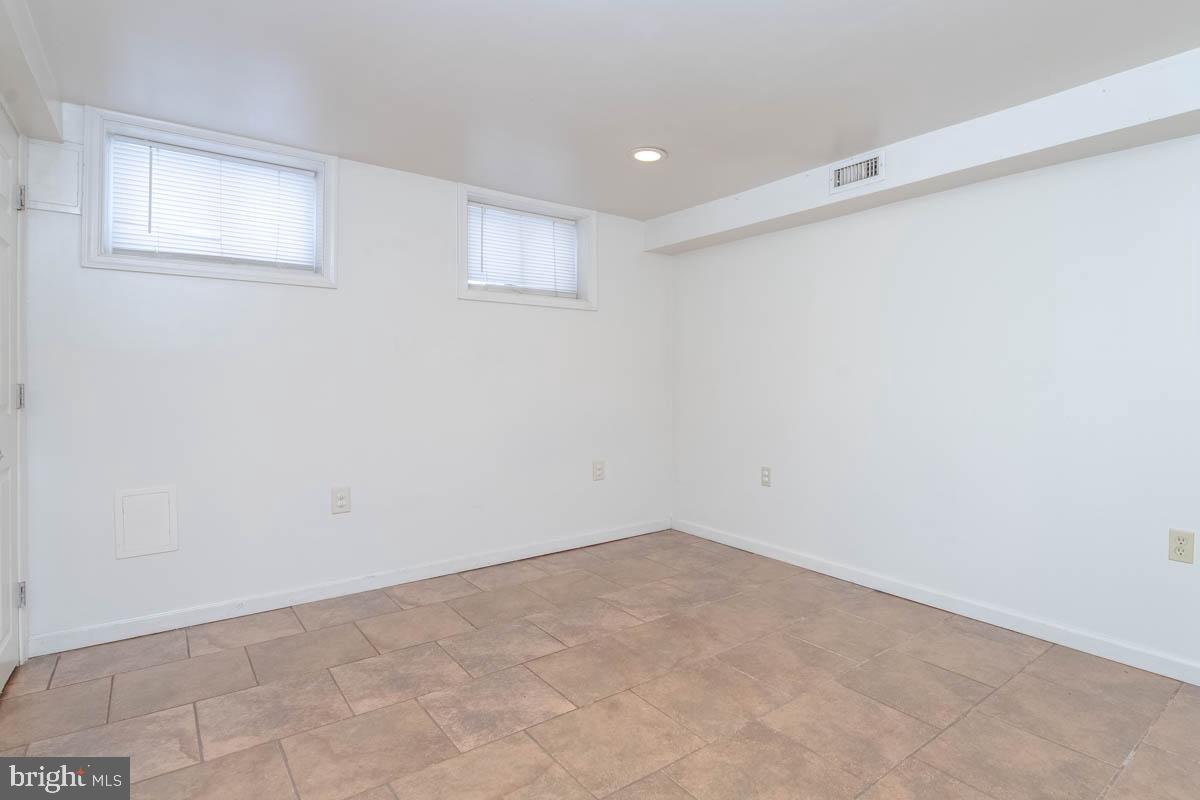 DUNDALK - Residential