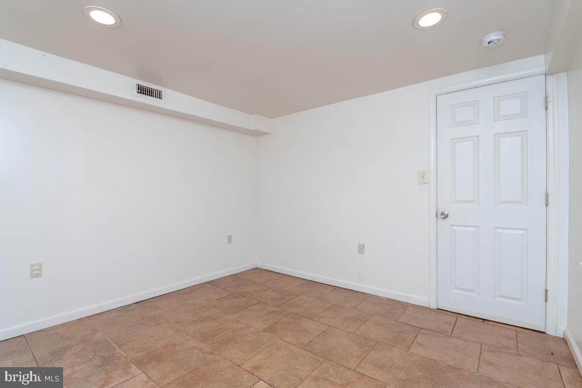 DUNDALK - Residential