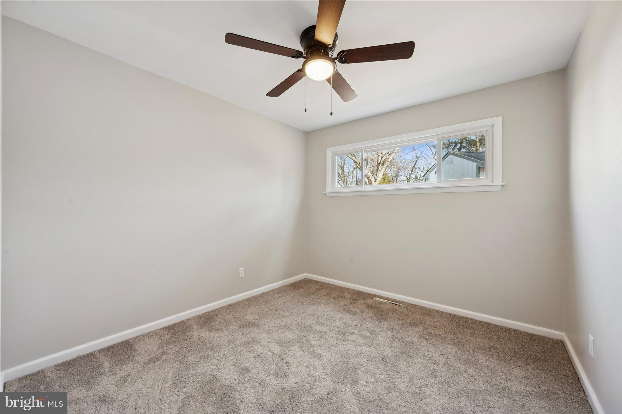 CASTLE HILLS - Residential