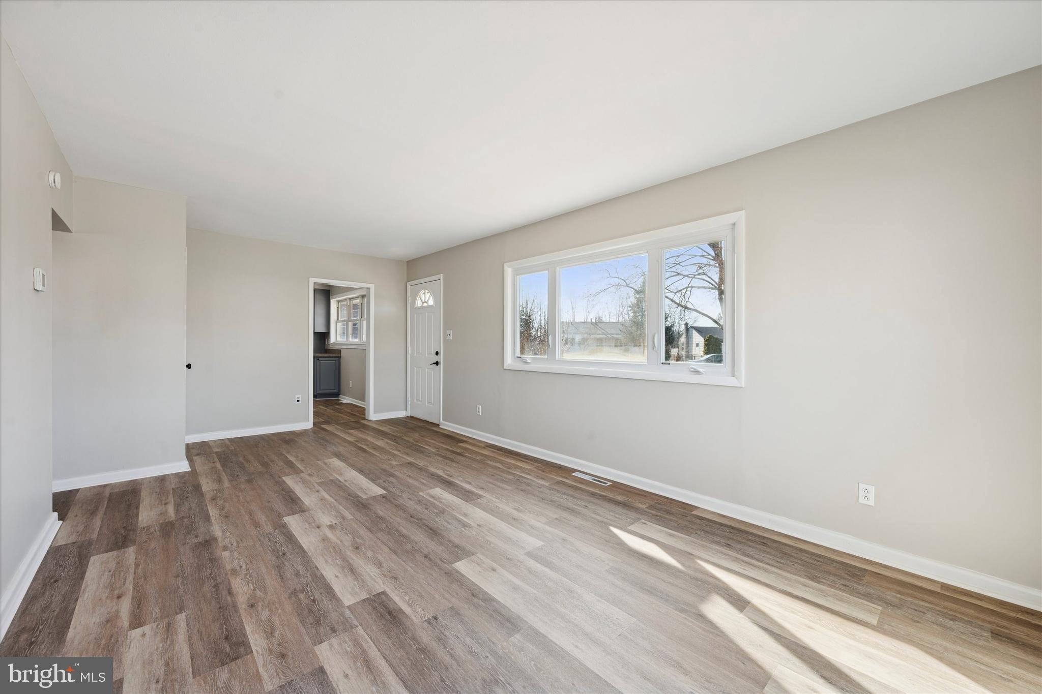 CASTLE HILLS - Residential