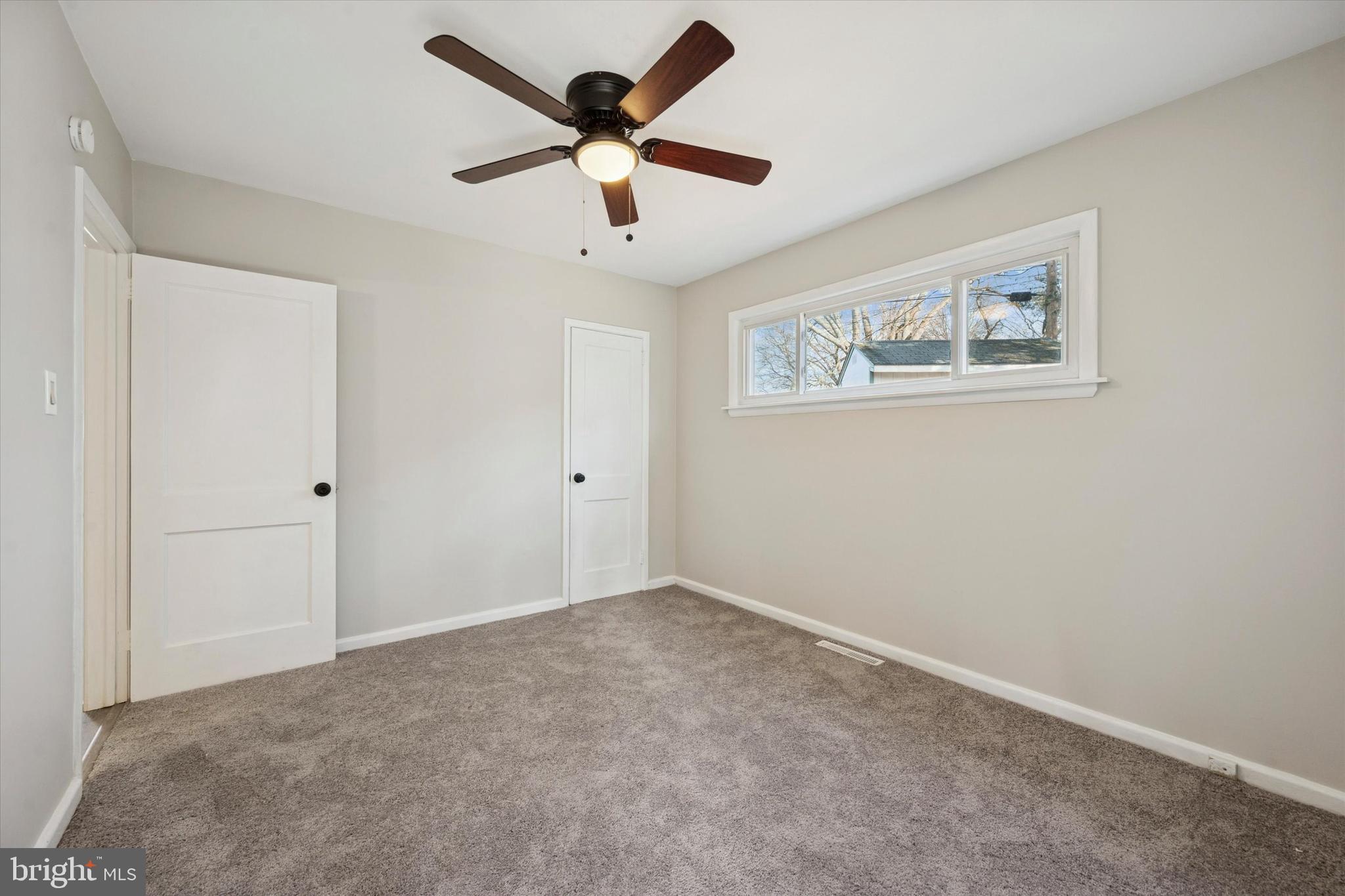 CASTLE HILLS - Residential