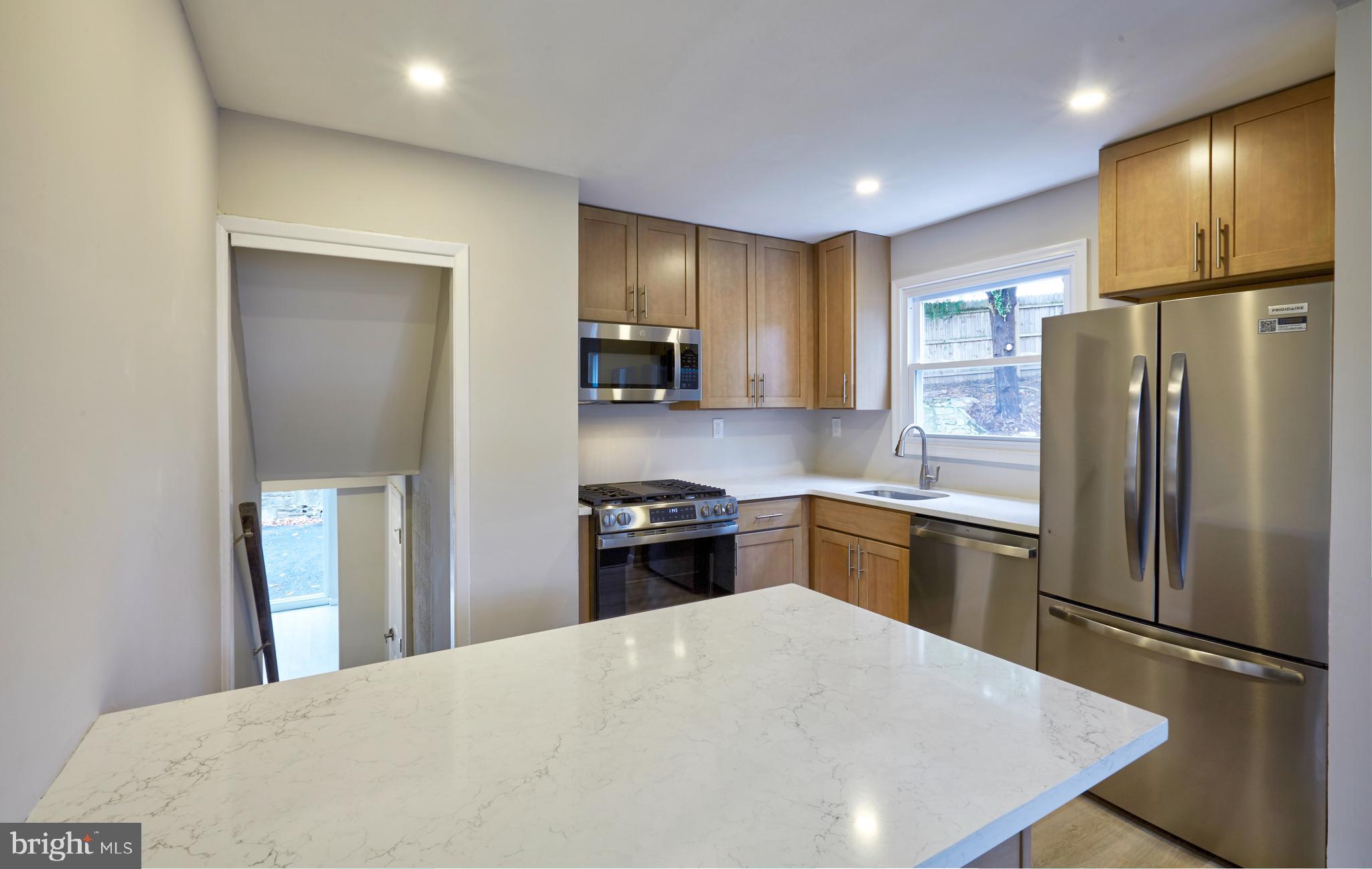 WILLOW WOODS - Residential