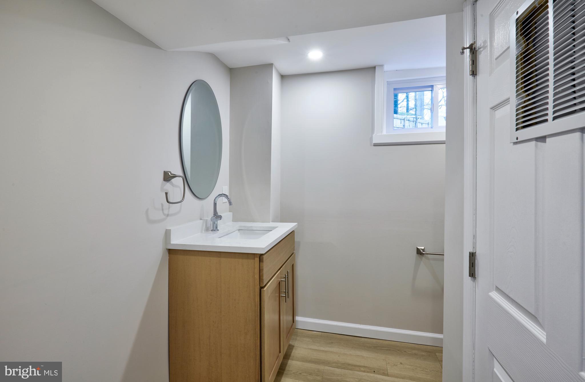 WILLOW WOODS - Residential