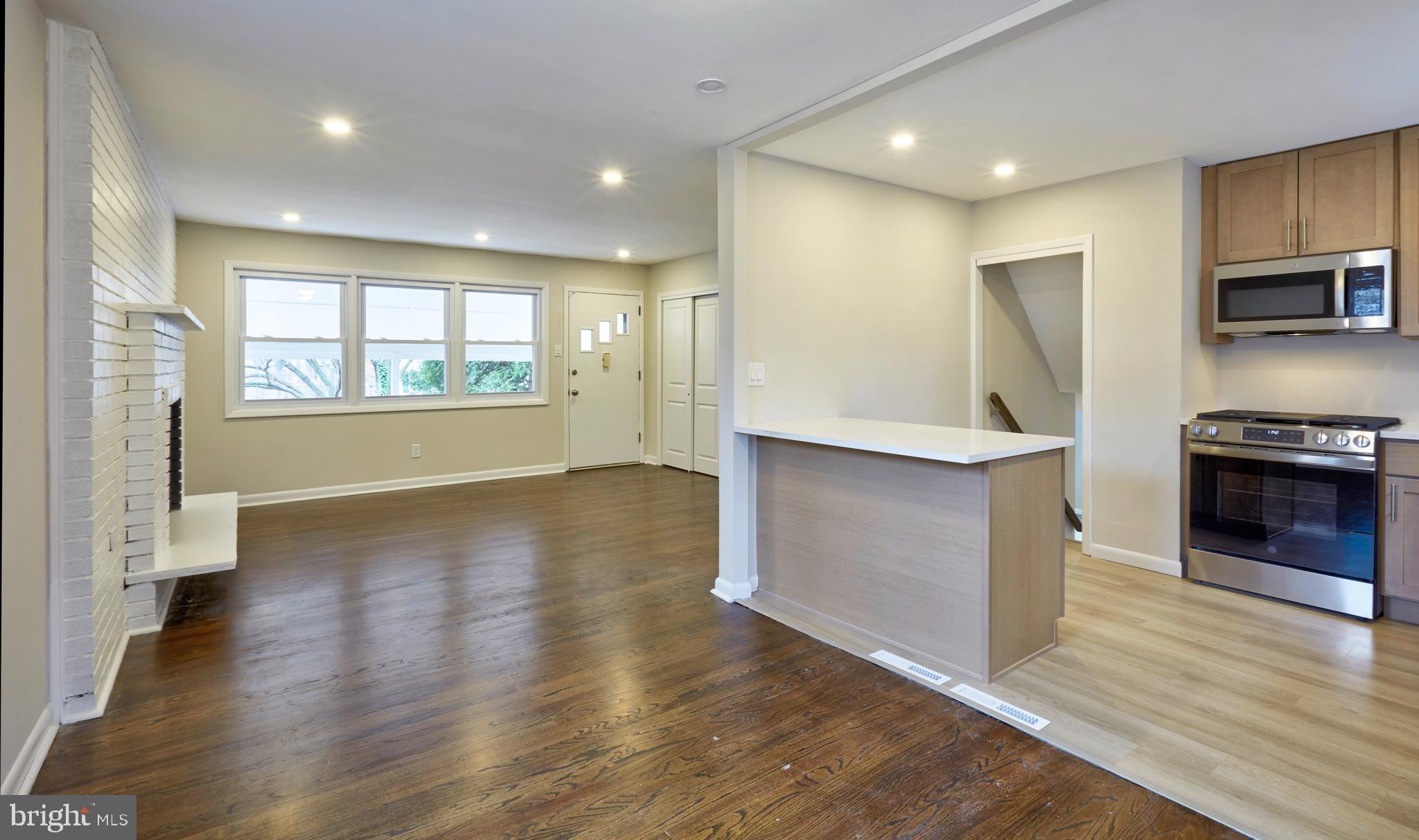 WILLOW WOODS - Residential