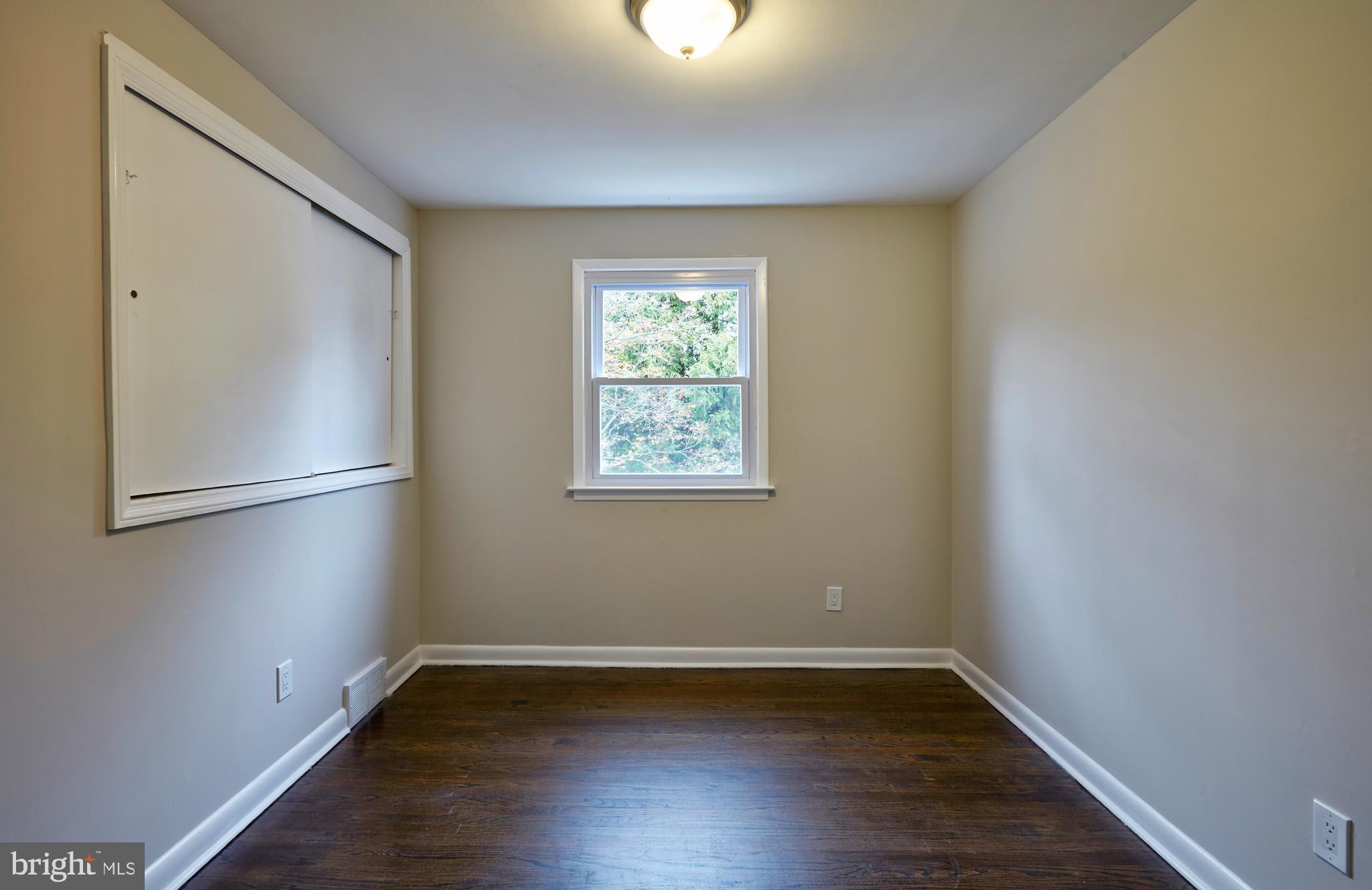 WILLOW WOODS - Residential