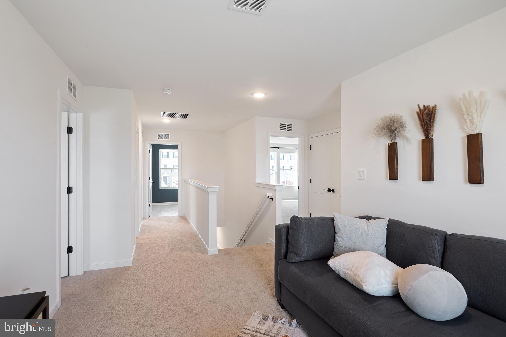 LIBERTY RUN - Residential