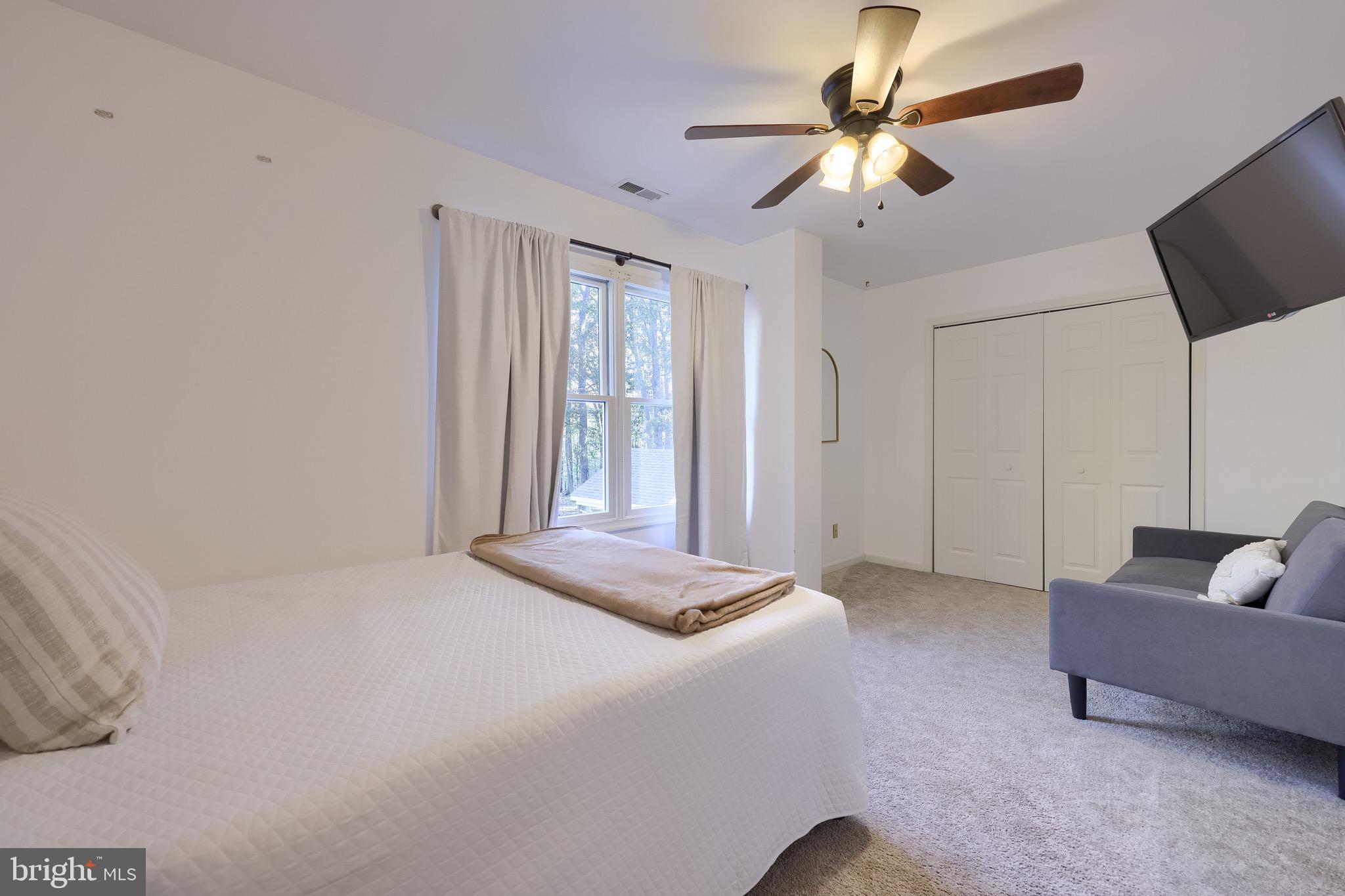 KENNERSLEY FARM - Residential