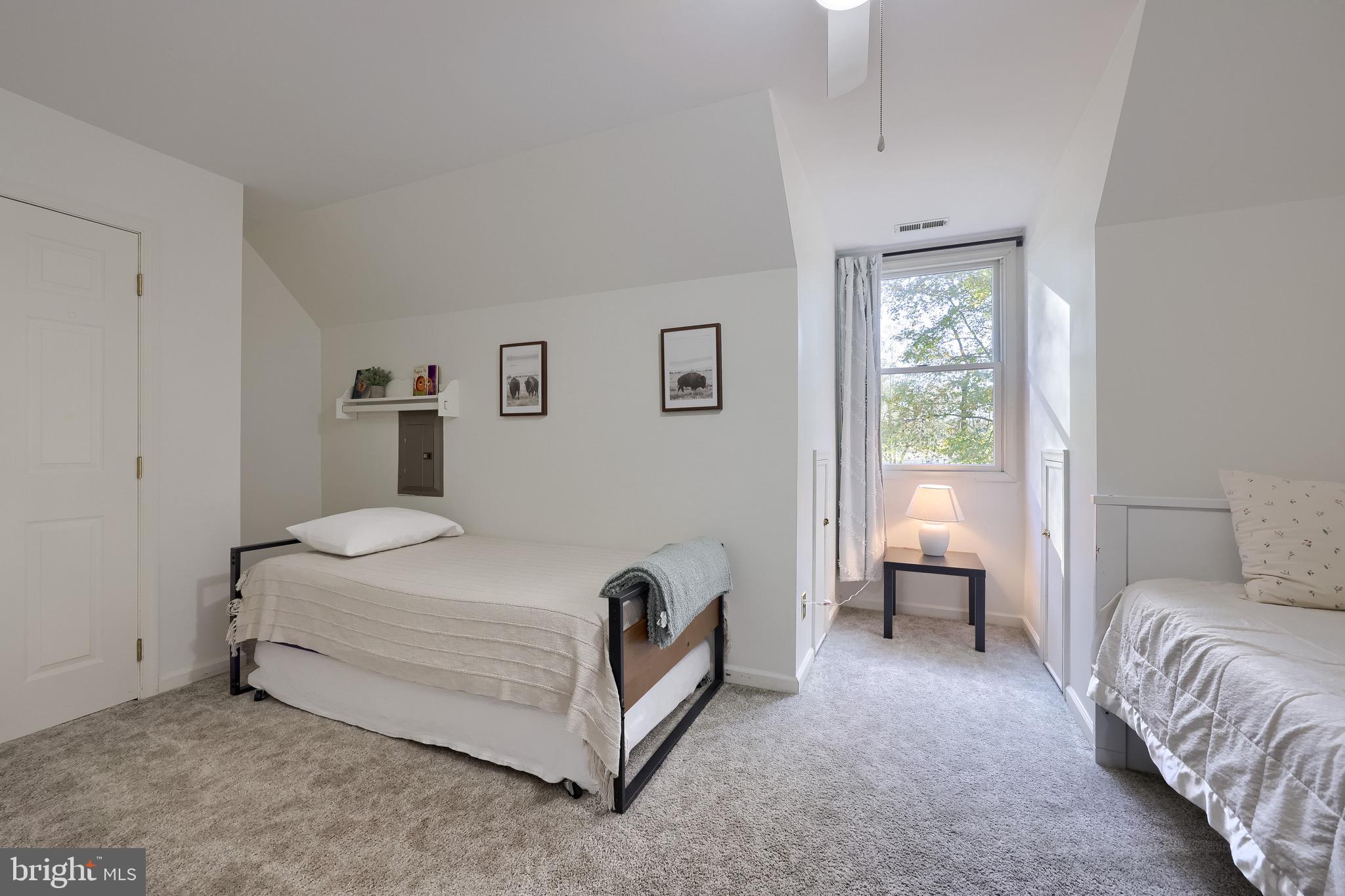 KENNERSLEY FARM - Residential