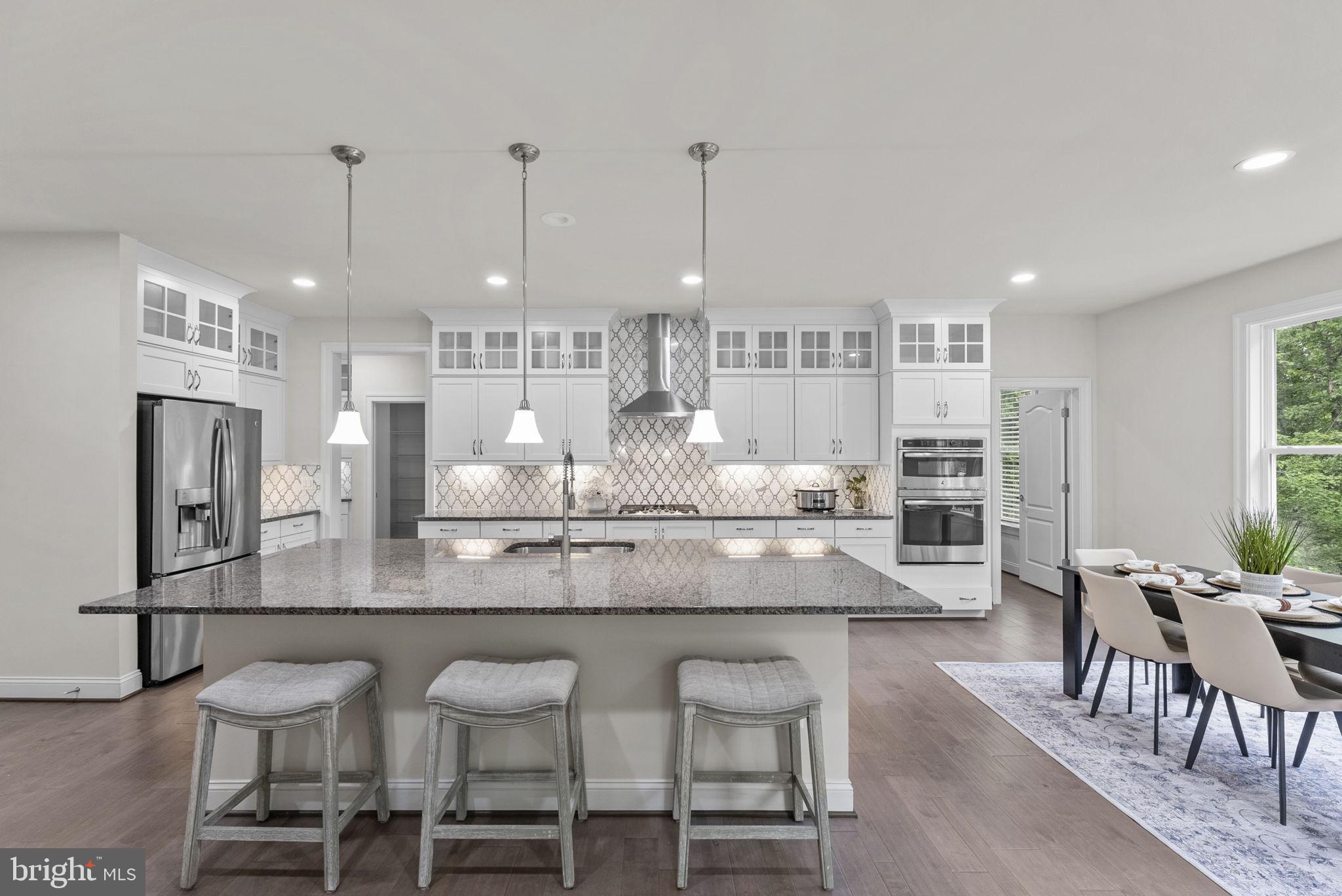 WESTBURY GLEN - Residential