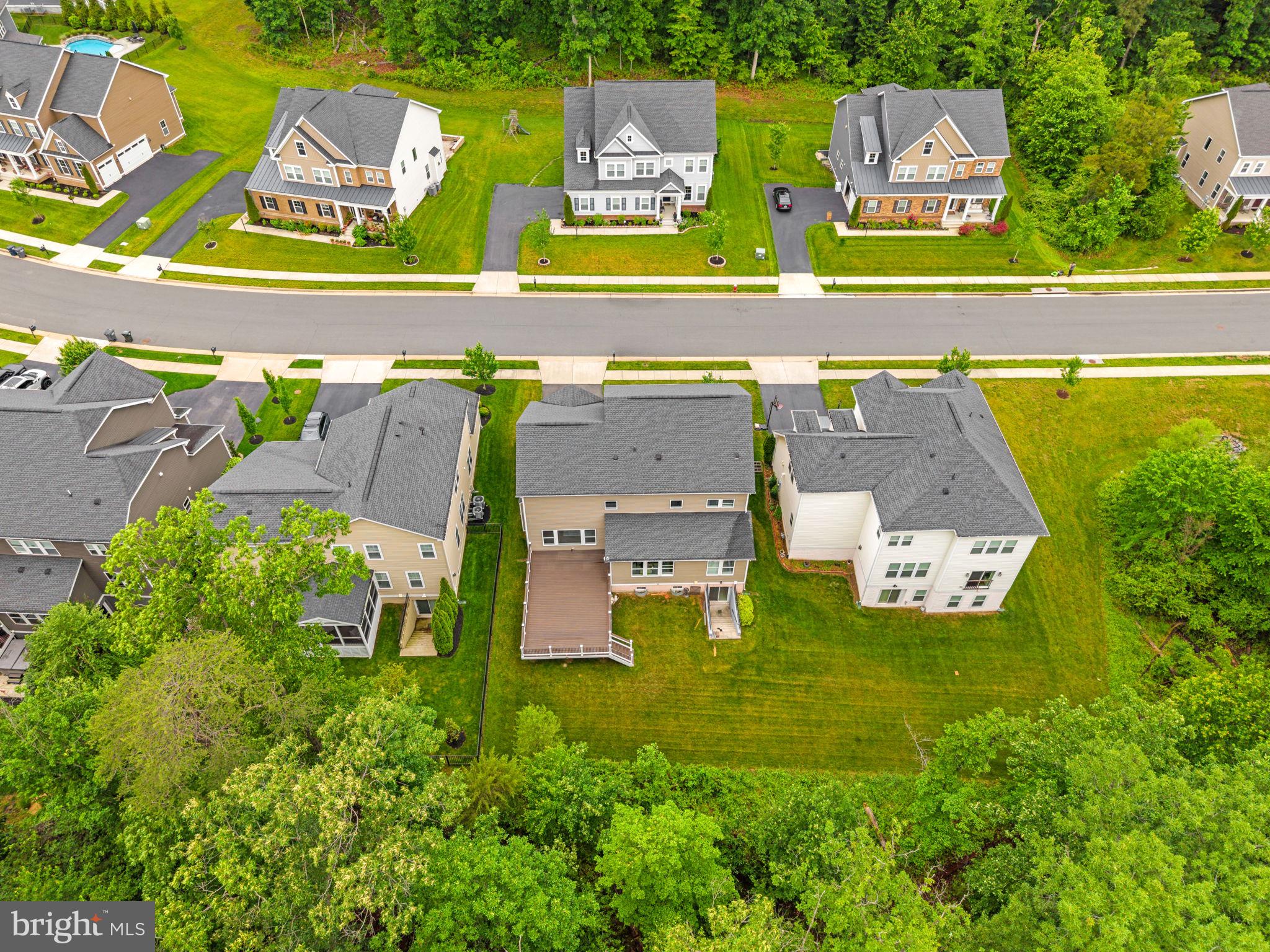 WESTBURY GLEN - Residential
