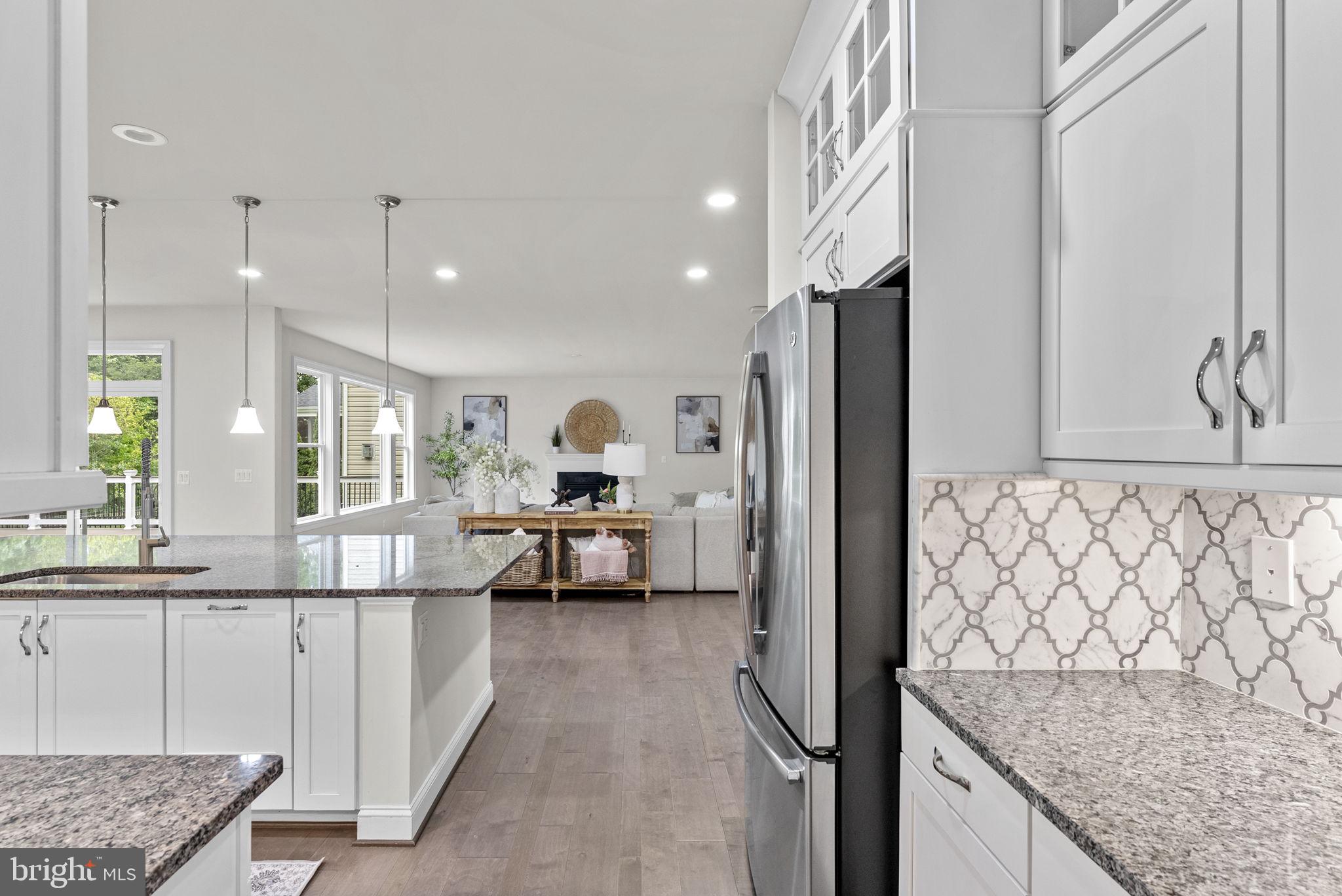 WESTBURY GLEN - Residential