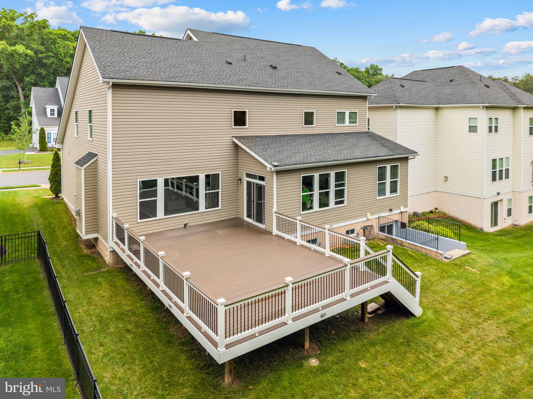 WESTBURY GLEN - Residential