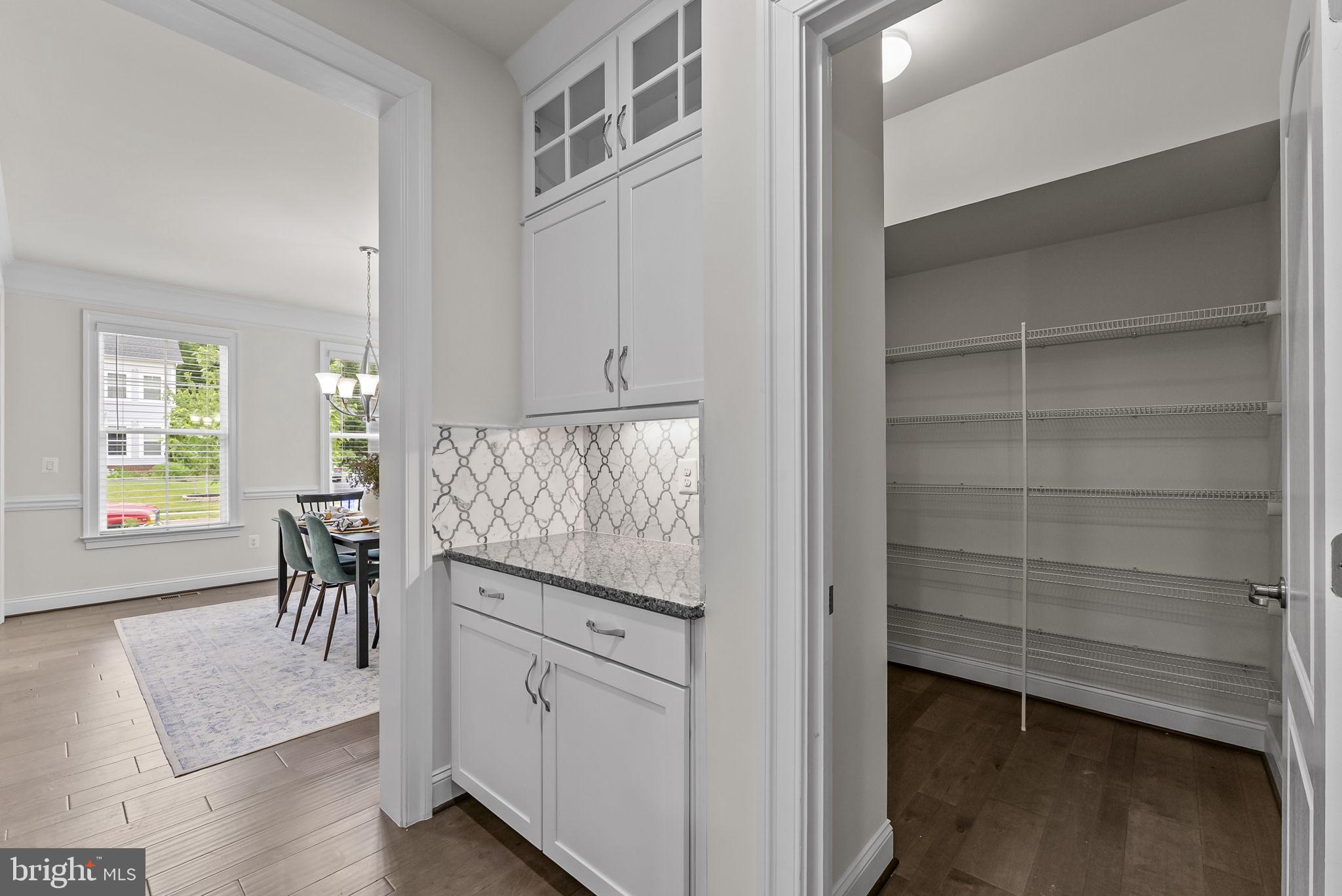 WESTBURY GLEN - Residential
