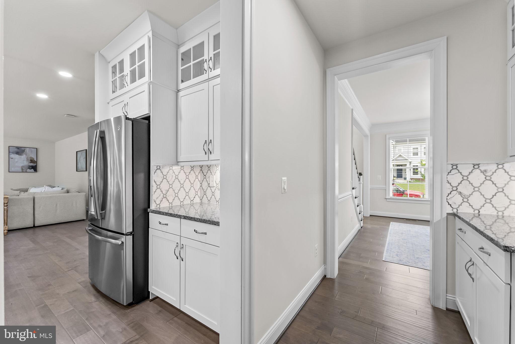 WESTBURY GLEN - Residential