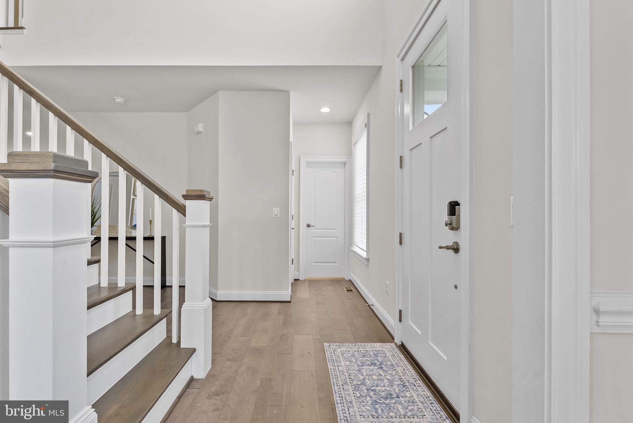 WESTBURY GLEN - Residential