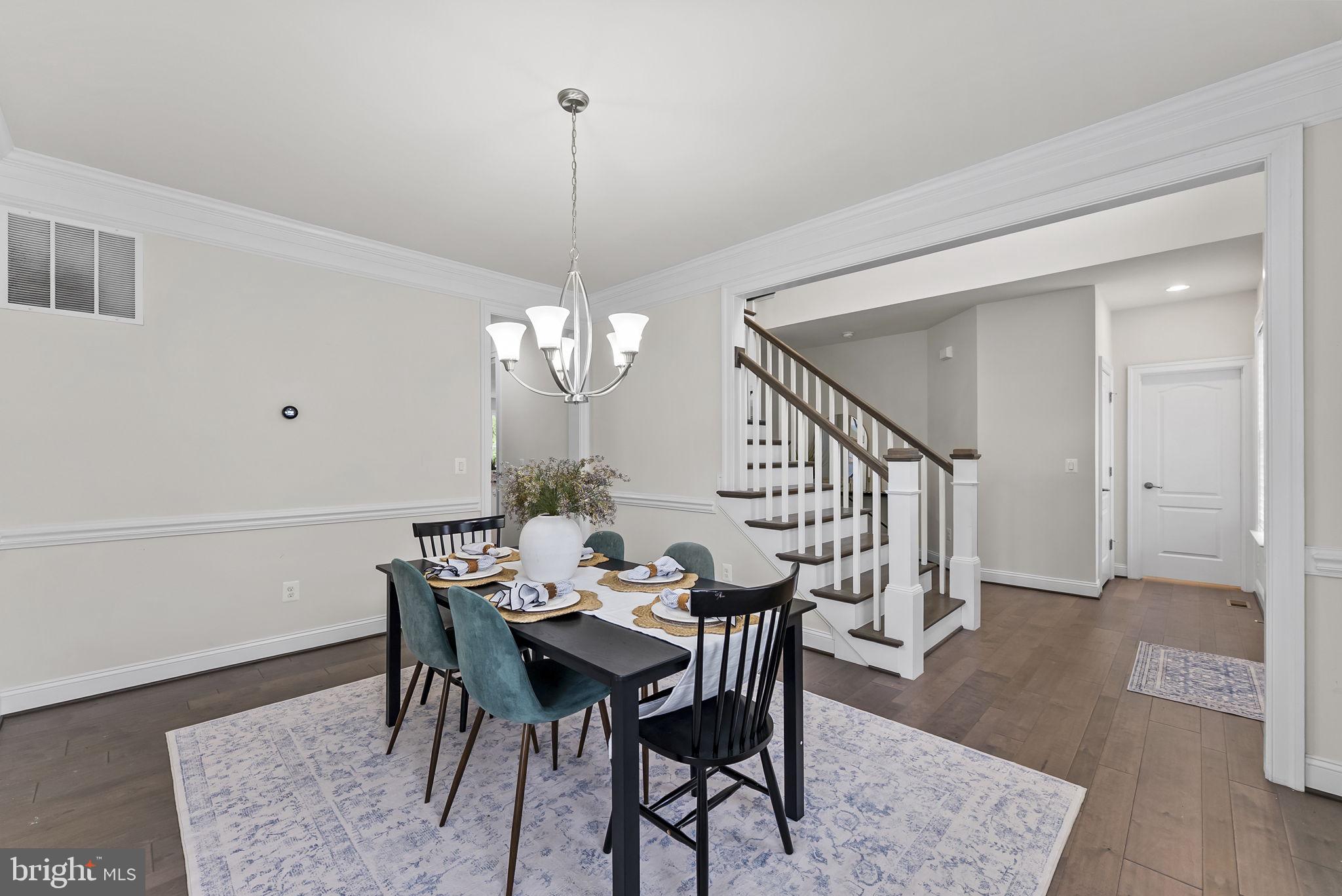 WESTBURY GLEN - Residential