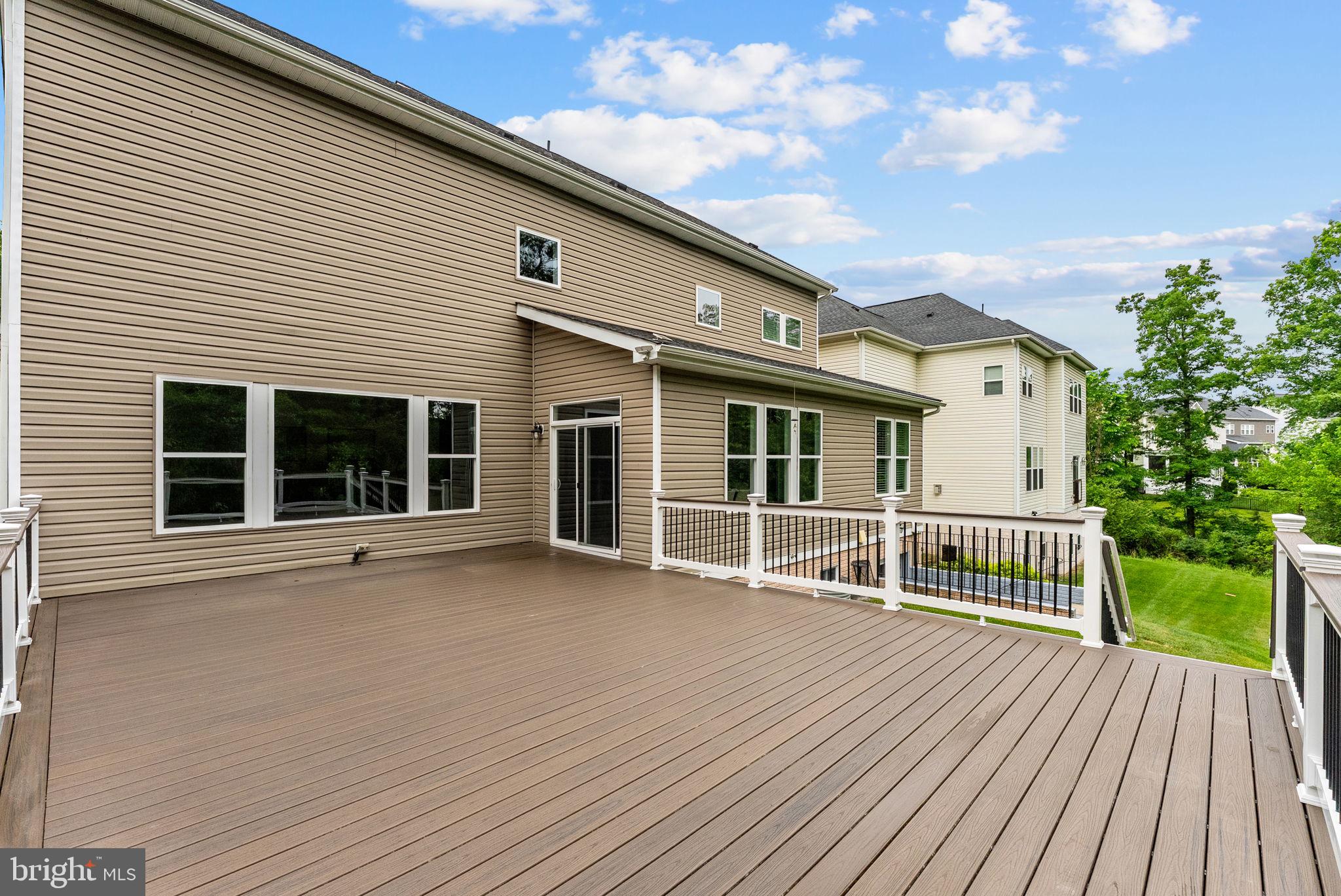 WESTBURY GLEN - Residential