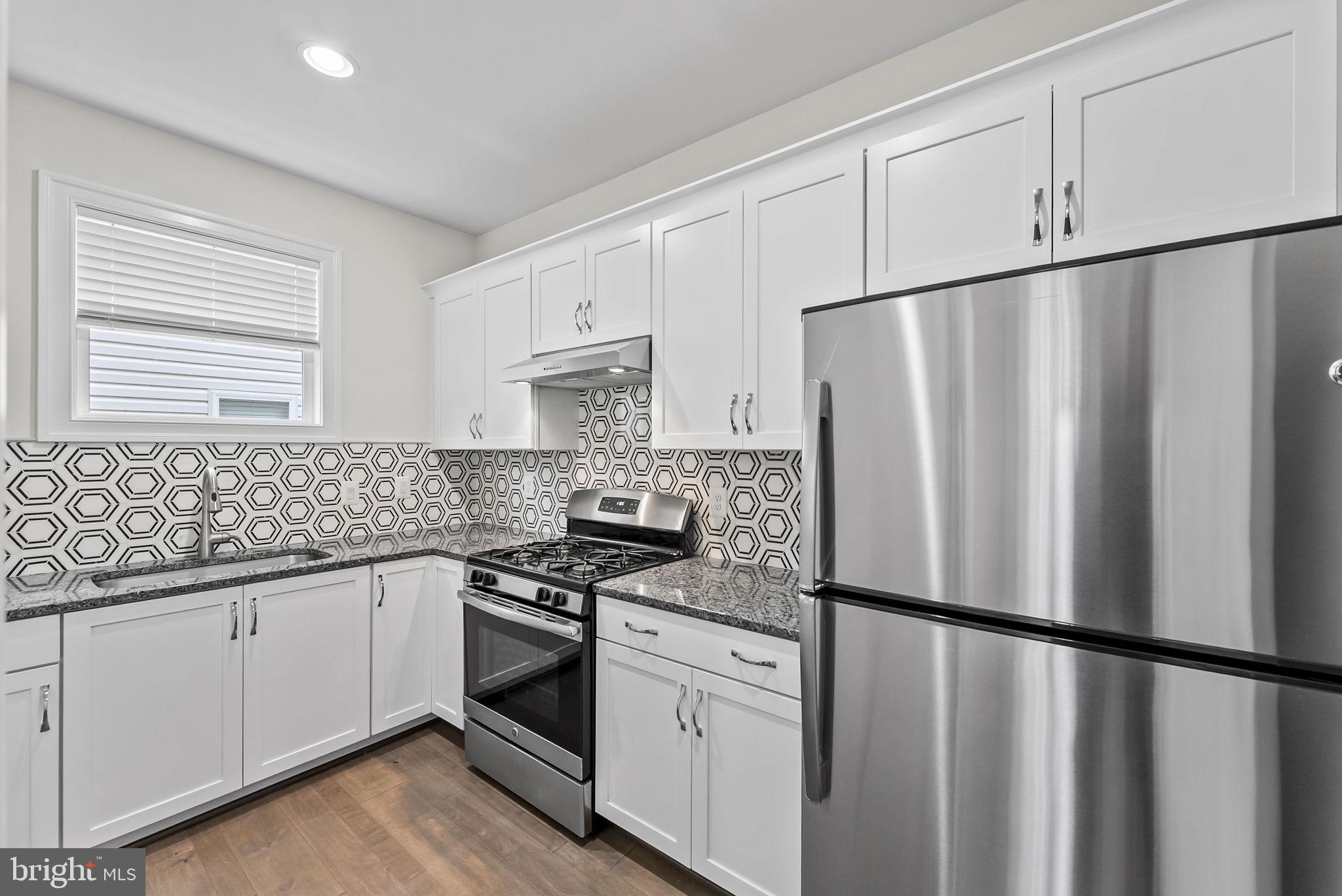 WESTBURY GLEN - Residential