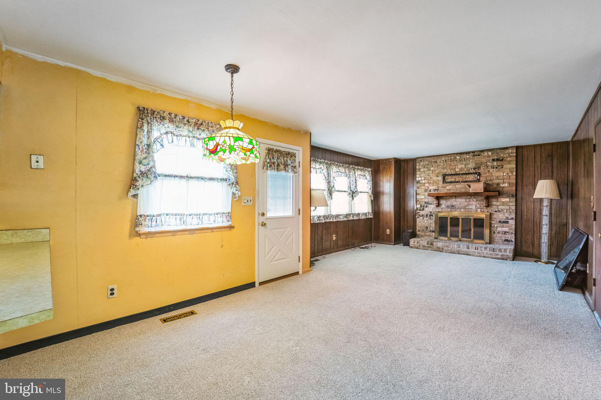 SPRINGDALE - Residential