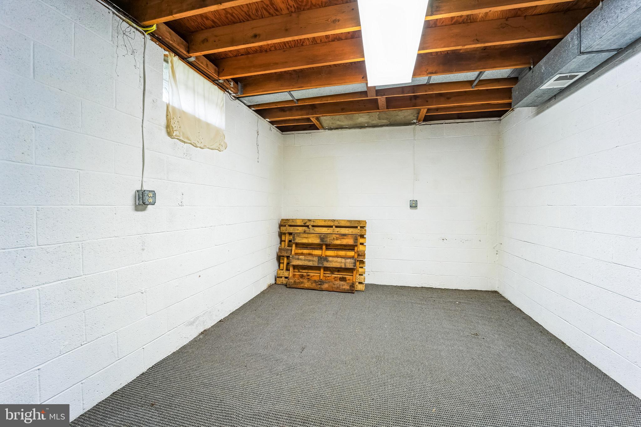 SPRINGDALE - Residential