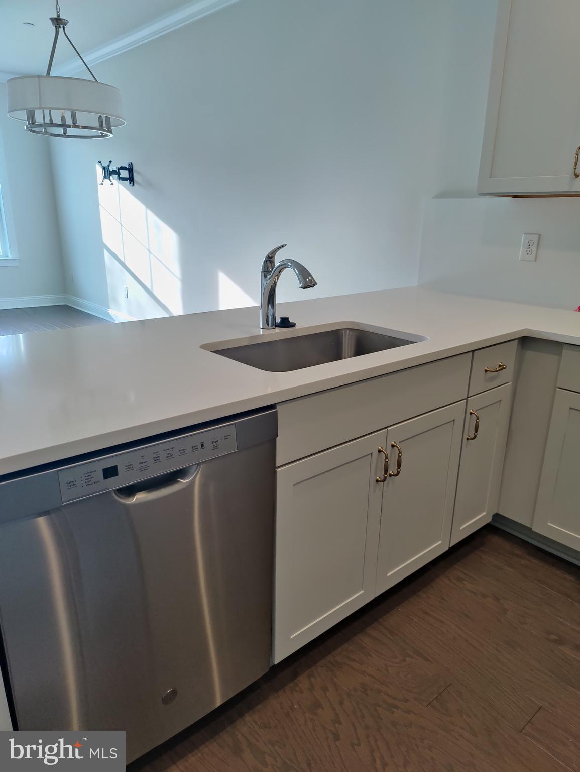 NEWTOWN WALK AT ELLIS PRESERVE - Residential Lease