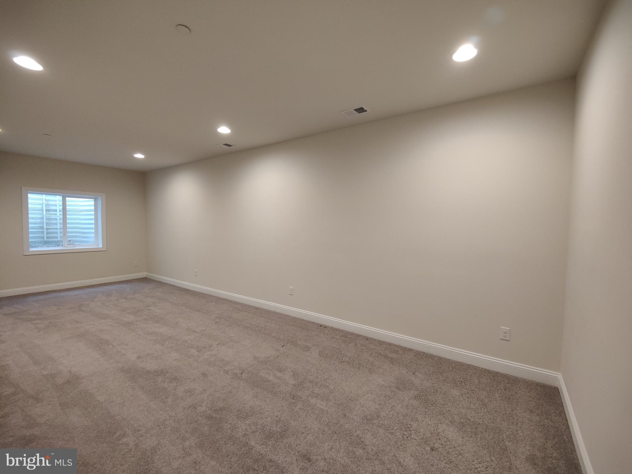 NEWTOWN WALK AT ELLIS PRESERVE - Residential Lease