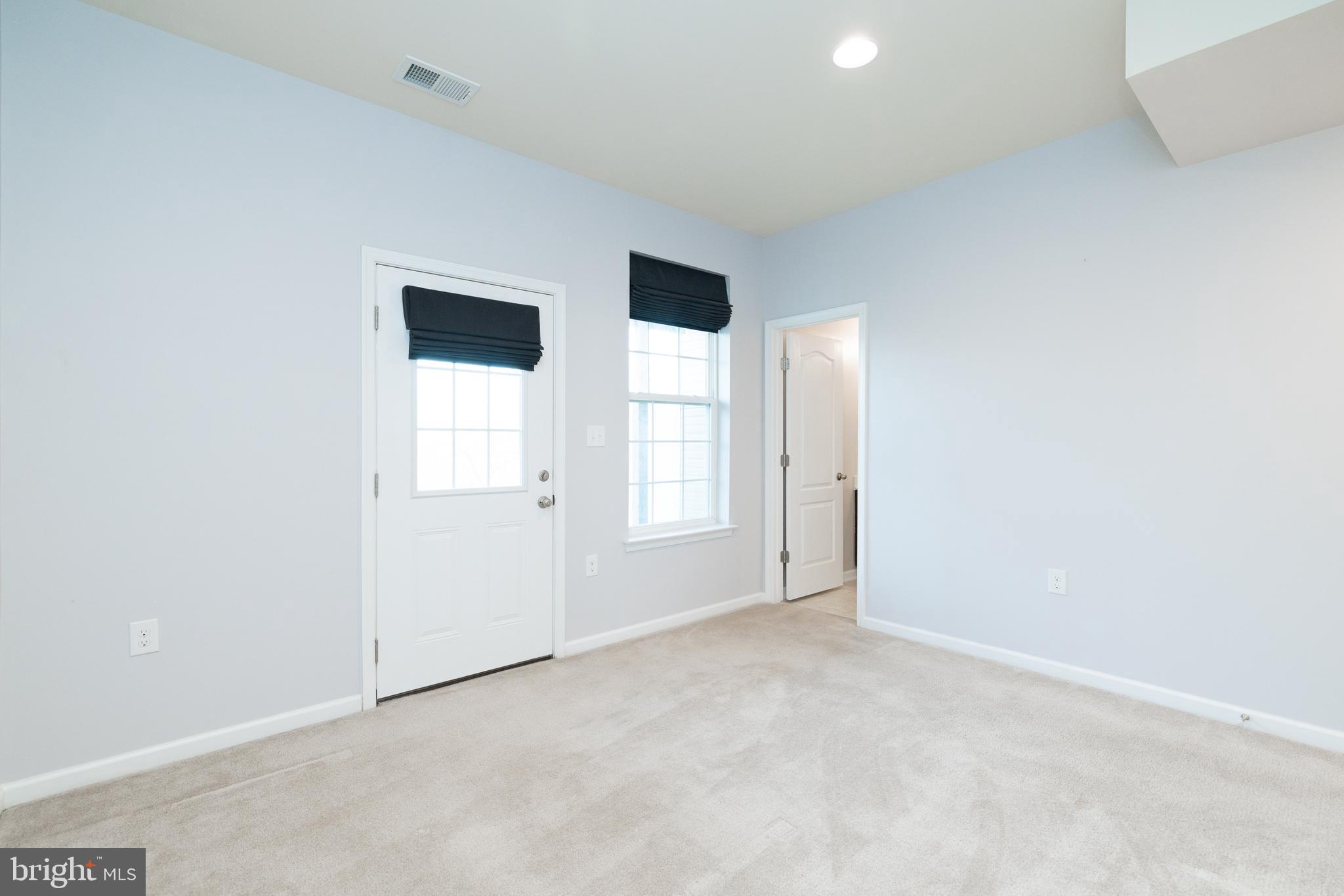 THE TOWNES AT TASKER - Residential