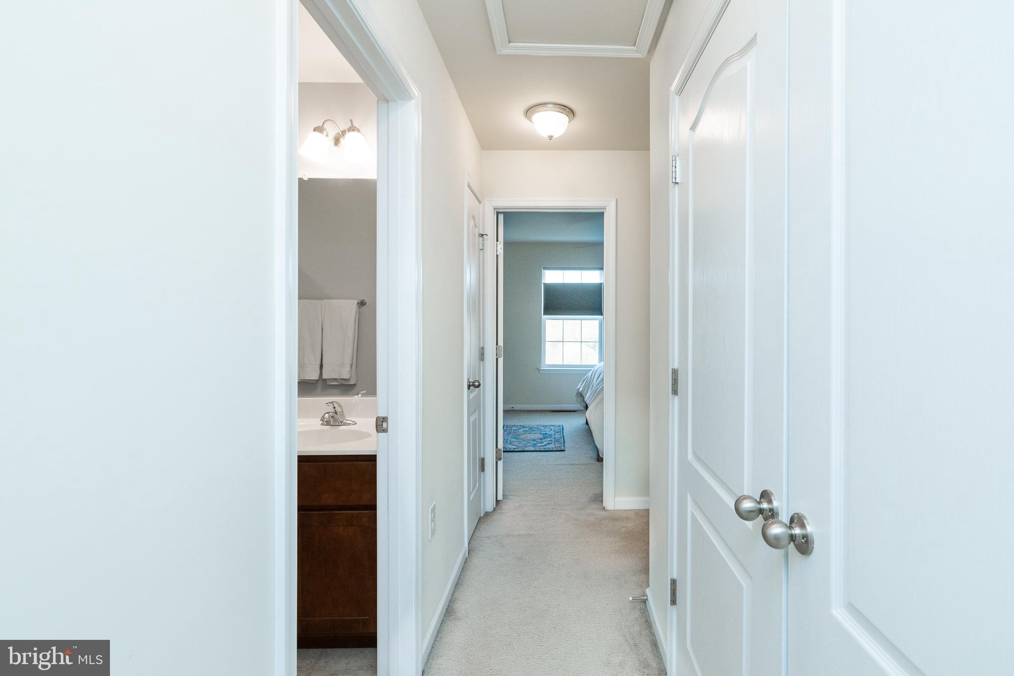 THE TOWNES AT TASKER - Residential