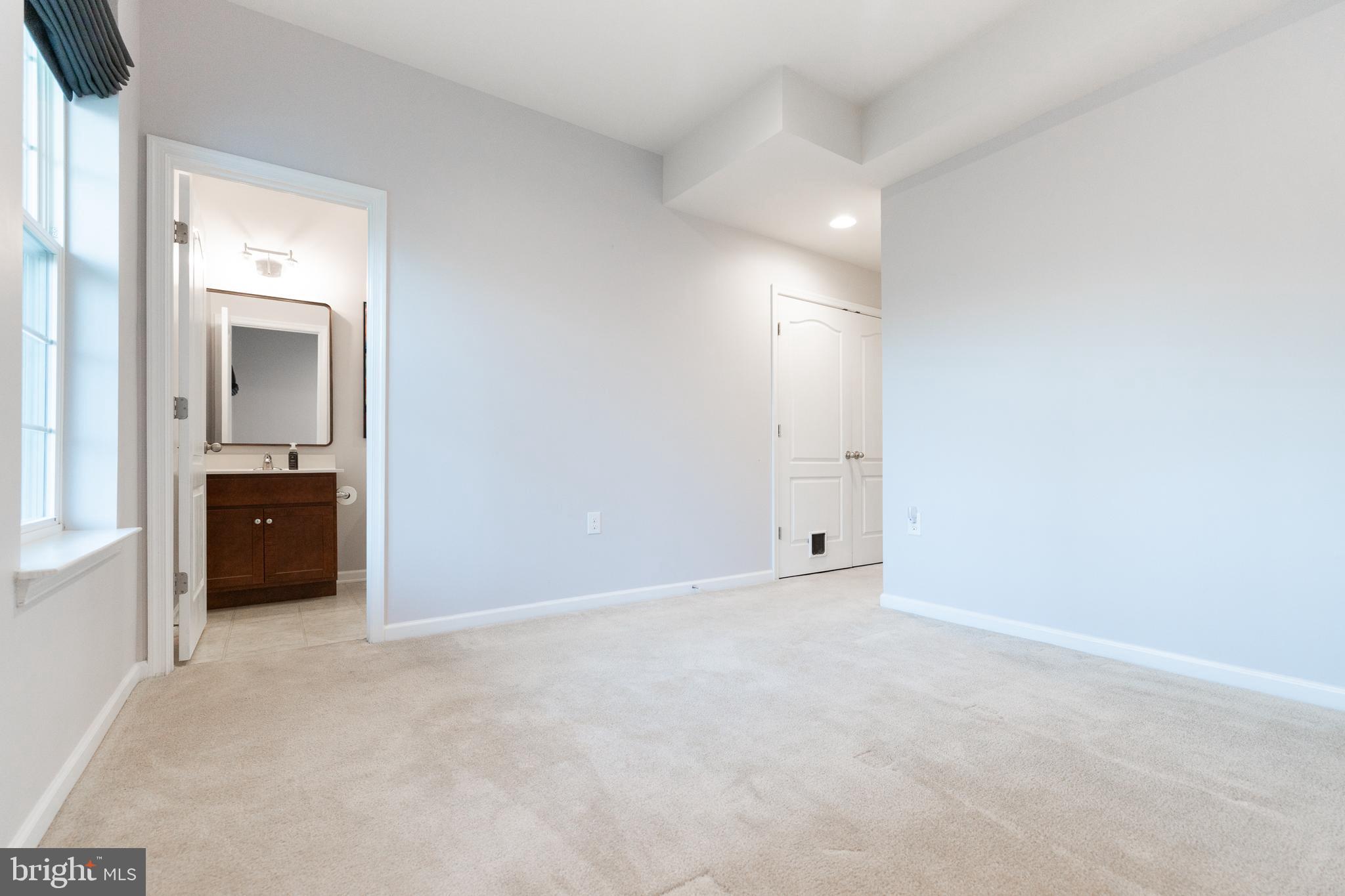 THE TOWNES AT TASKER - Residential