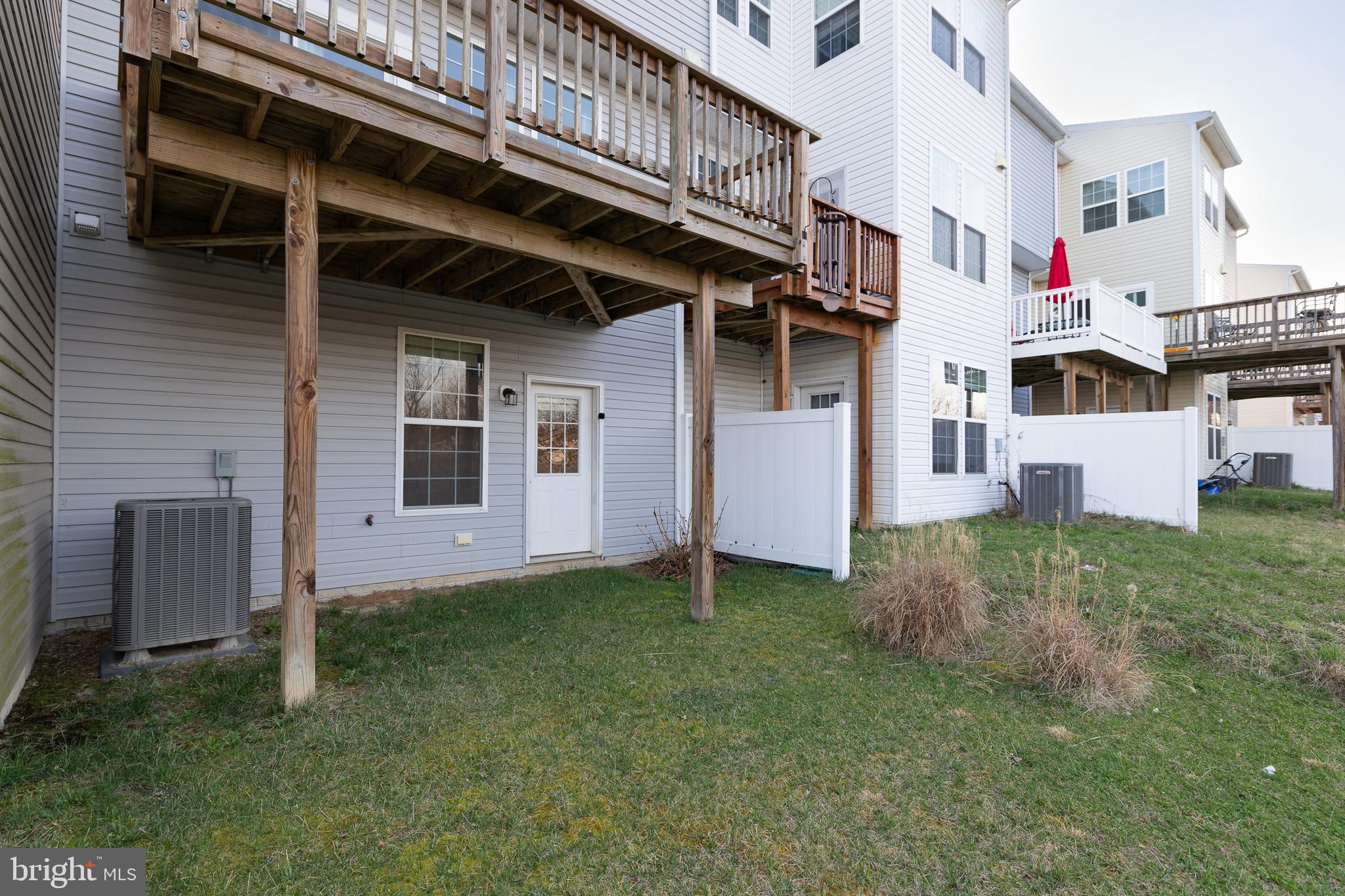 THE TOWNES AT TASKER - Residential