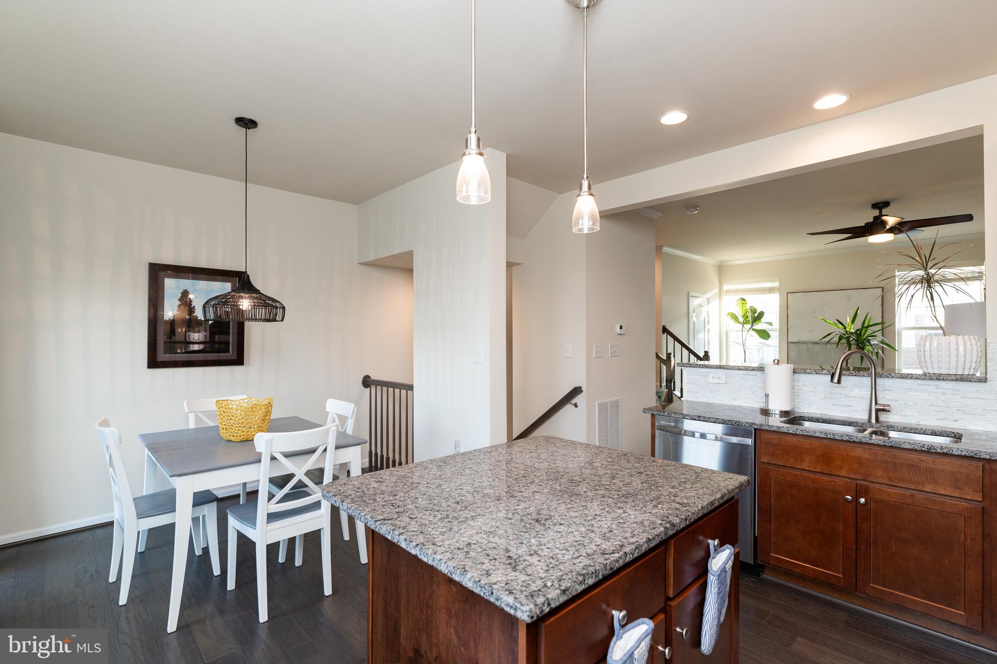 THE TOWNES AT TASKER - Residential