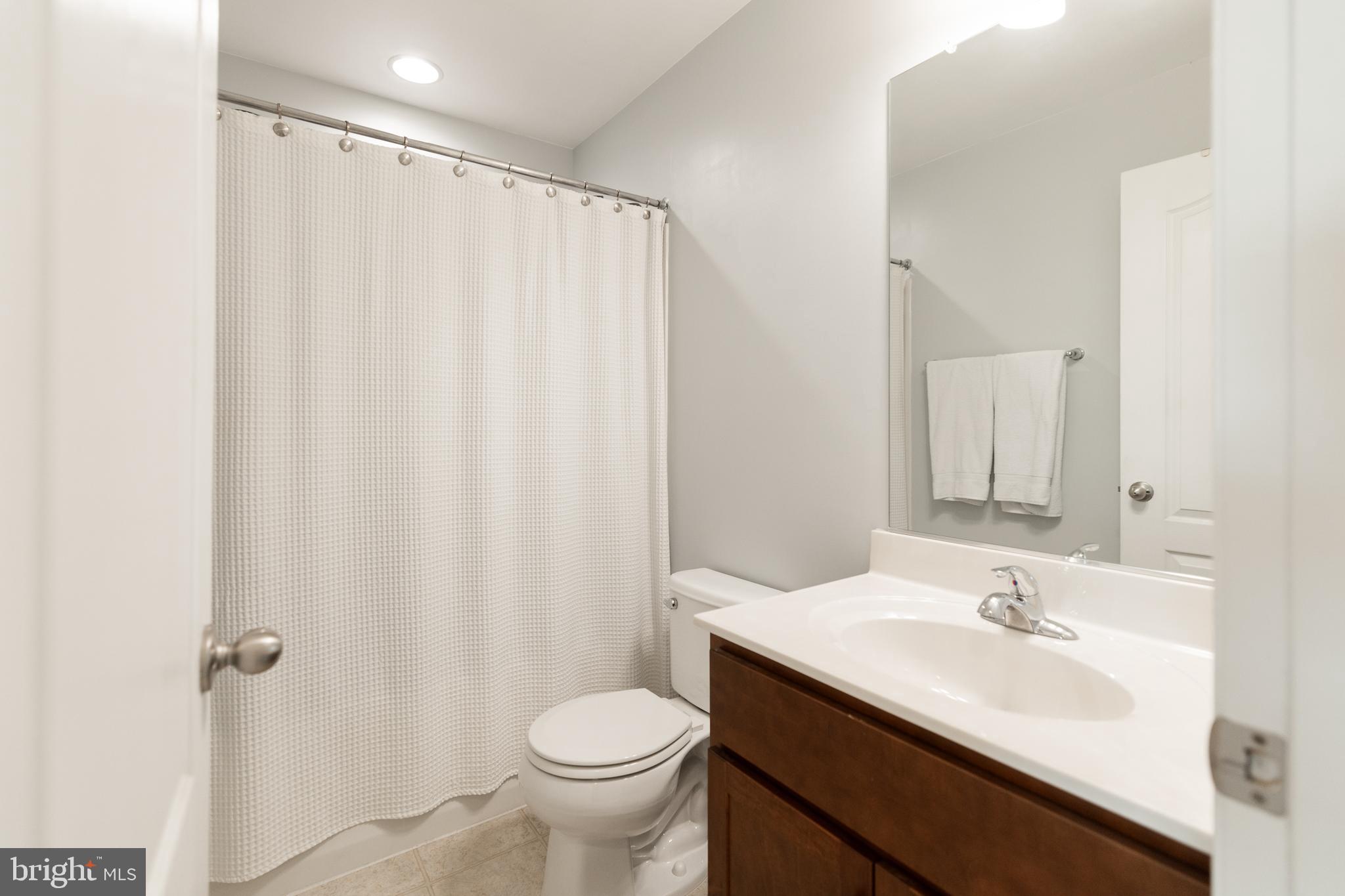 THE TOWNES AT TASKER - Residential