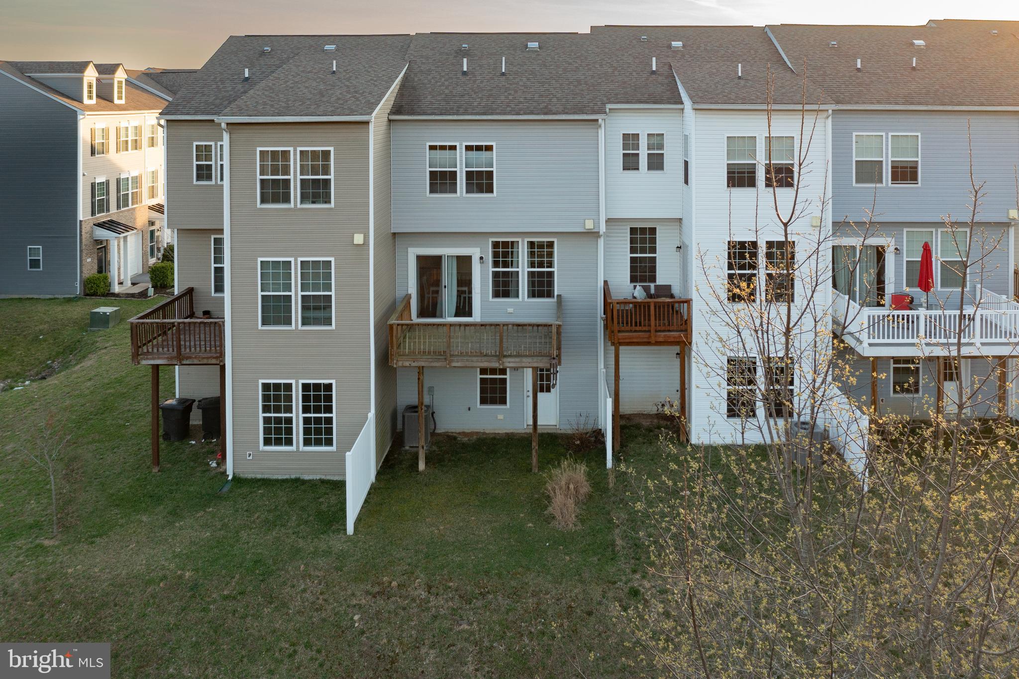 THE TOWNES AT TASKER - Residential