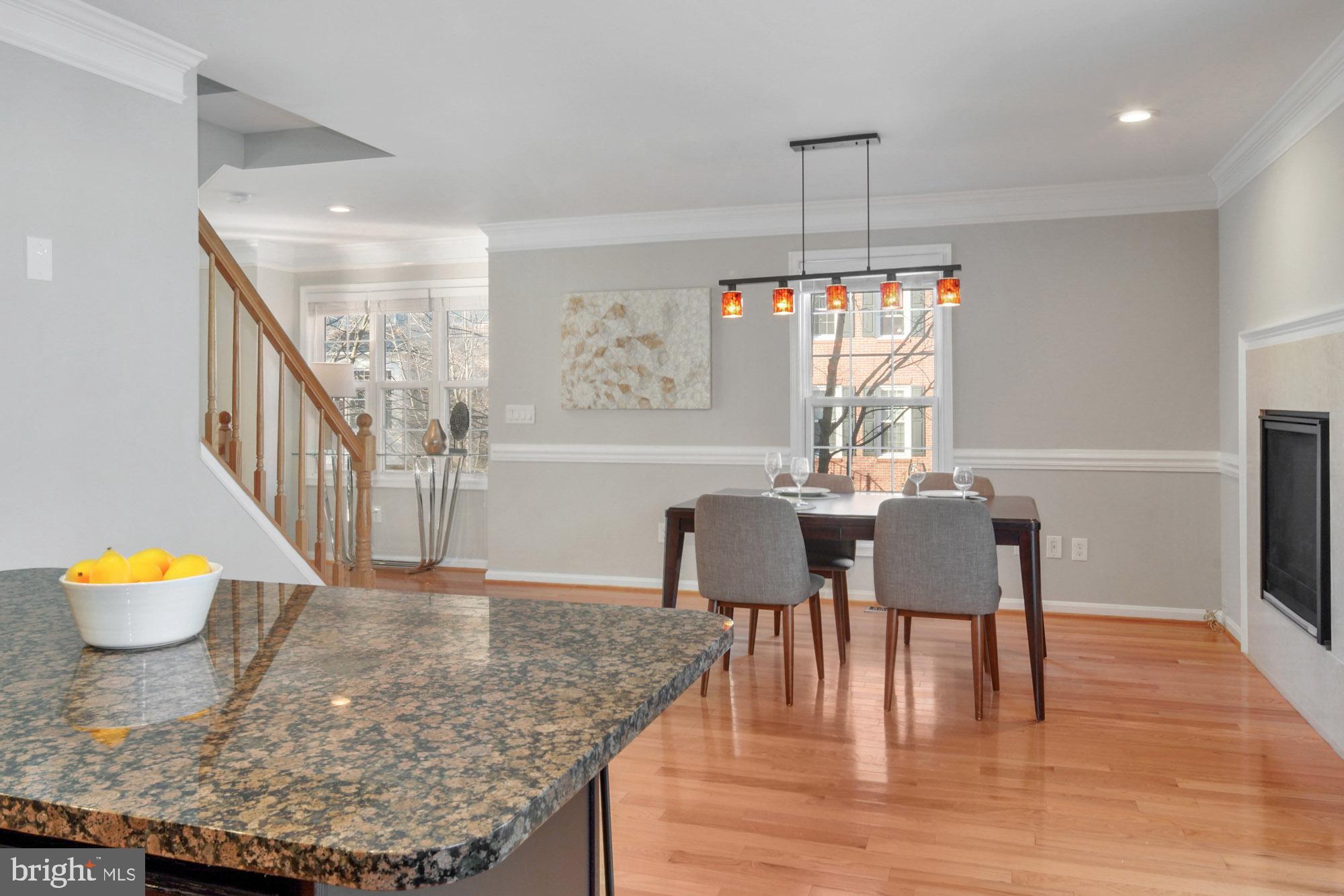 VIRGINIA CENTER - Residential