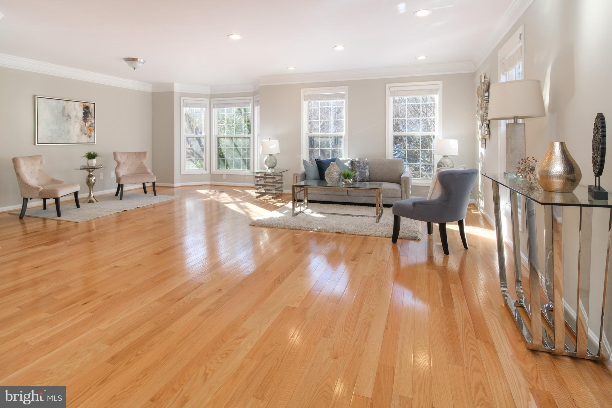 VIRGINIA CENTER - Residential