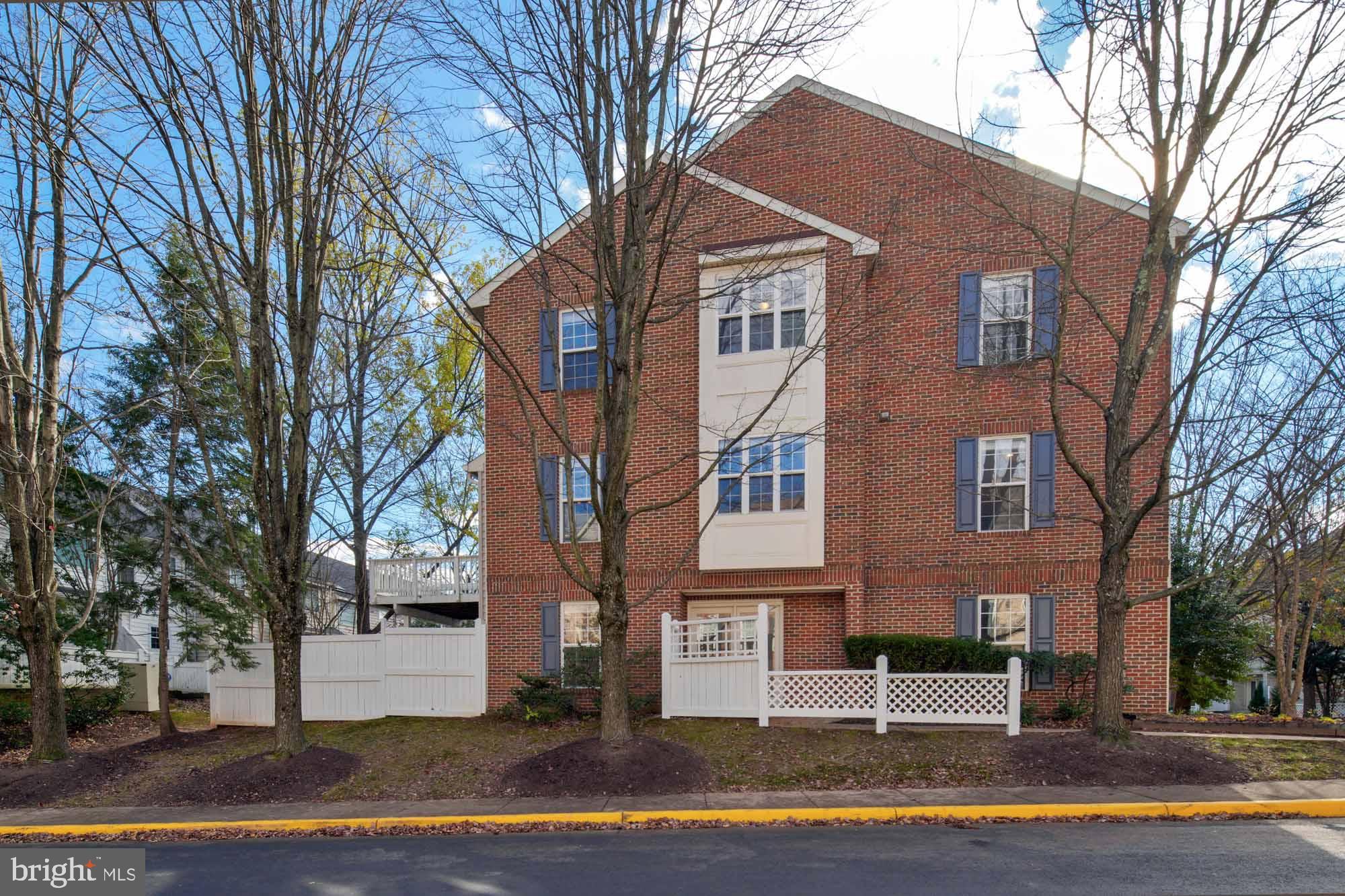 VIRGINIA CENTER - Residential