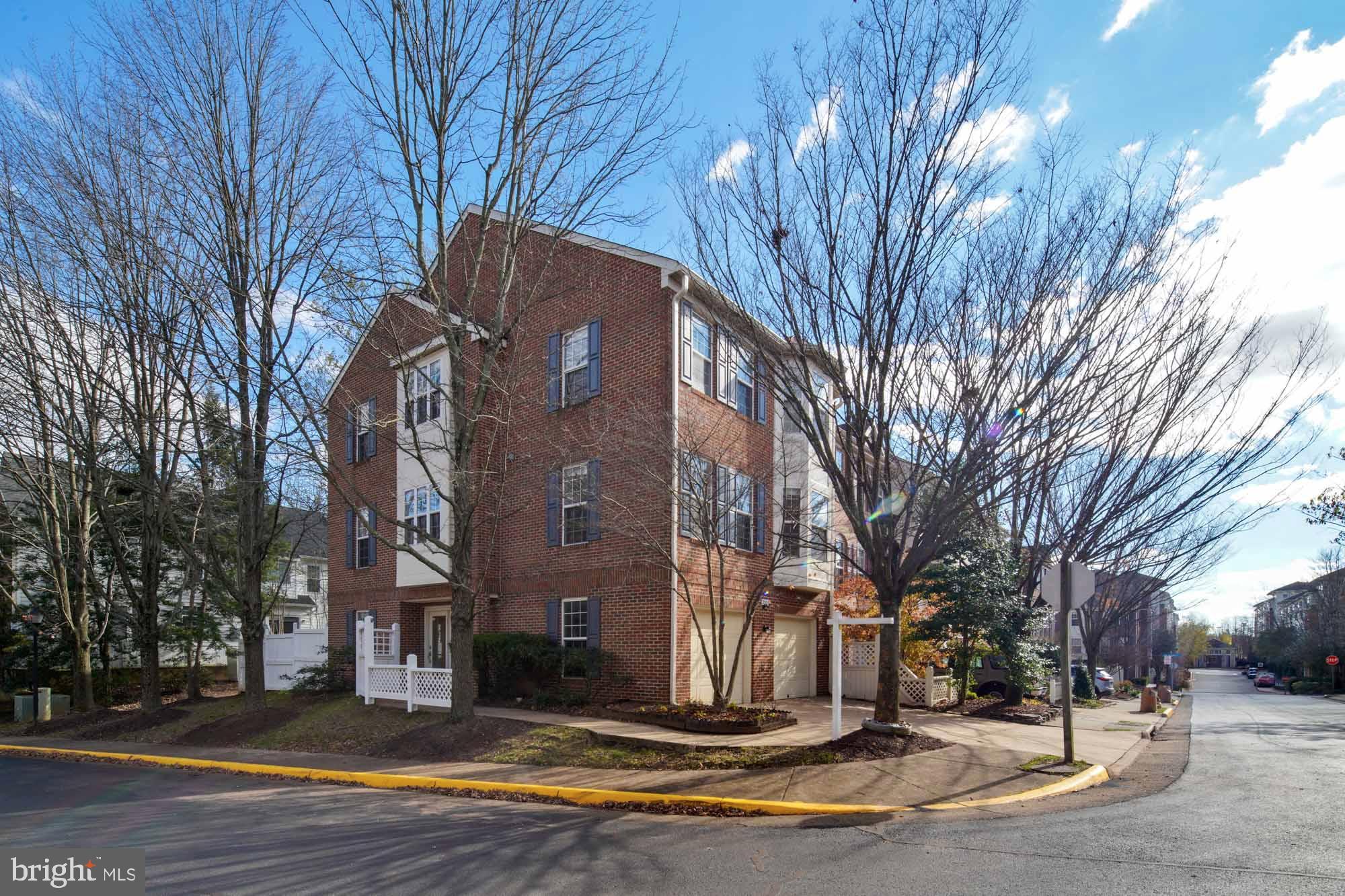 VIRGINIA CENTER - Residential