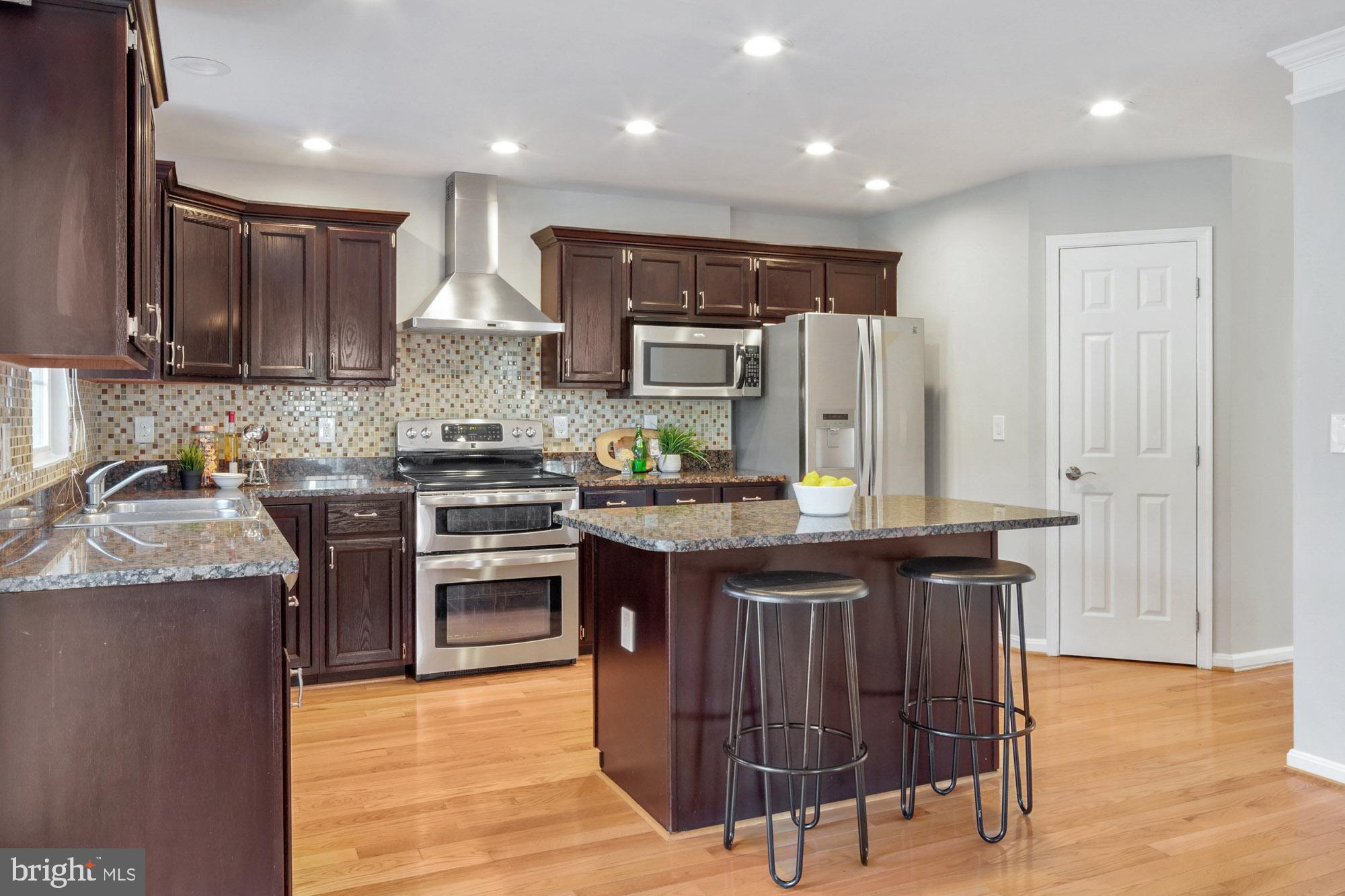 VIRGINIA CENTER - Residential