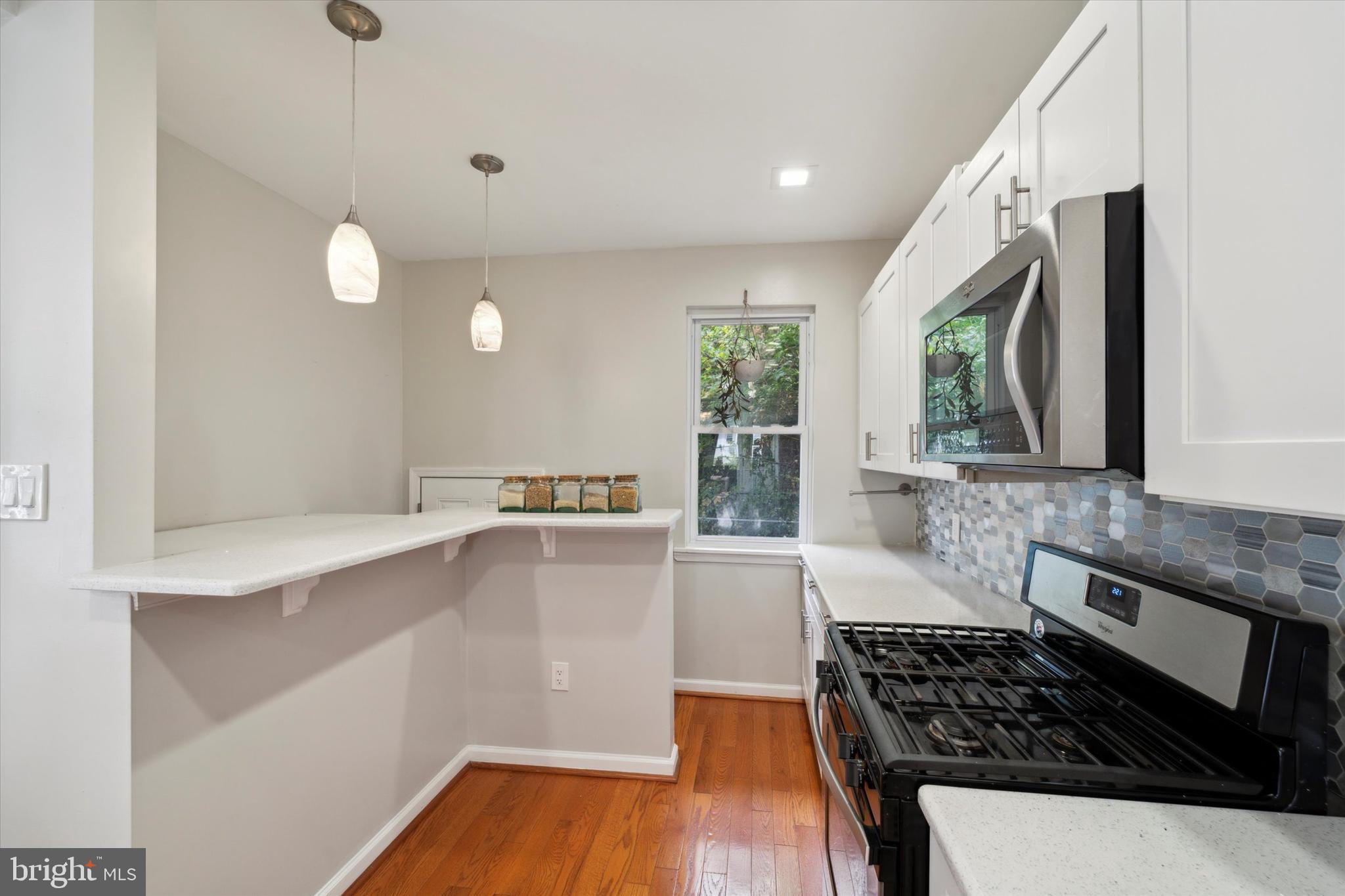 COBBS CREEK - Residential