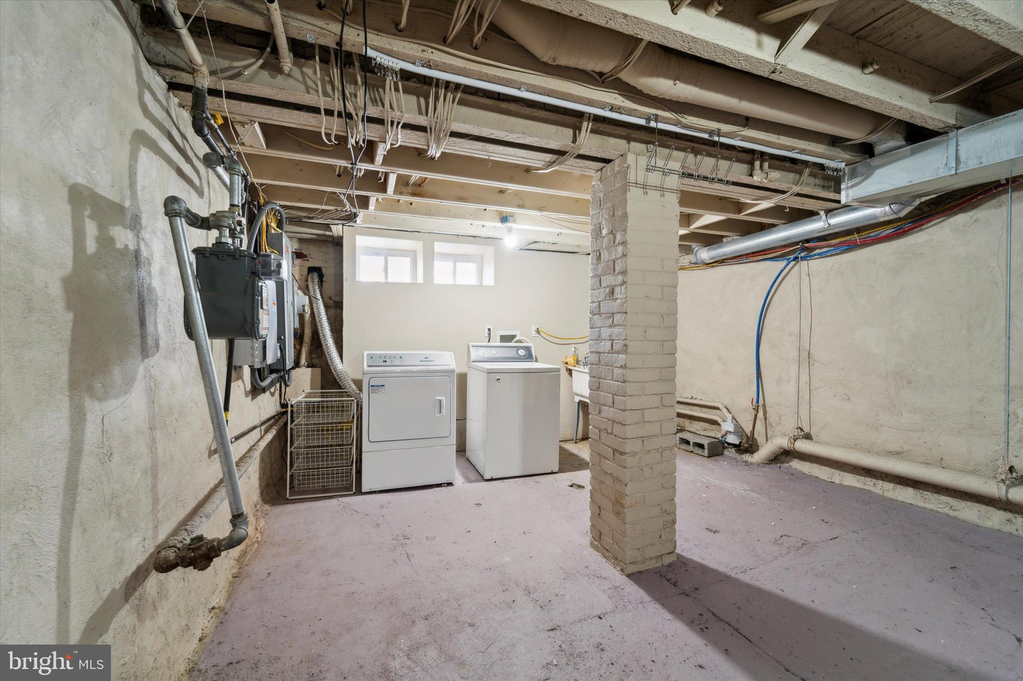 COBBS CREEK - Residential