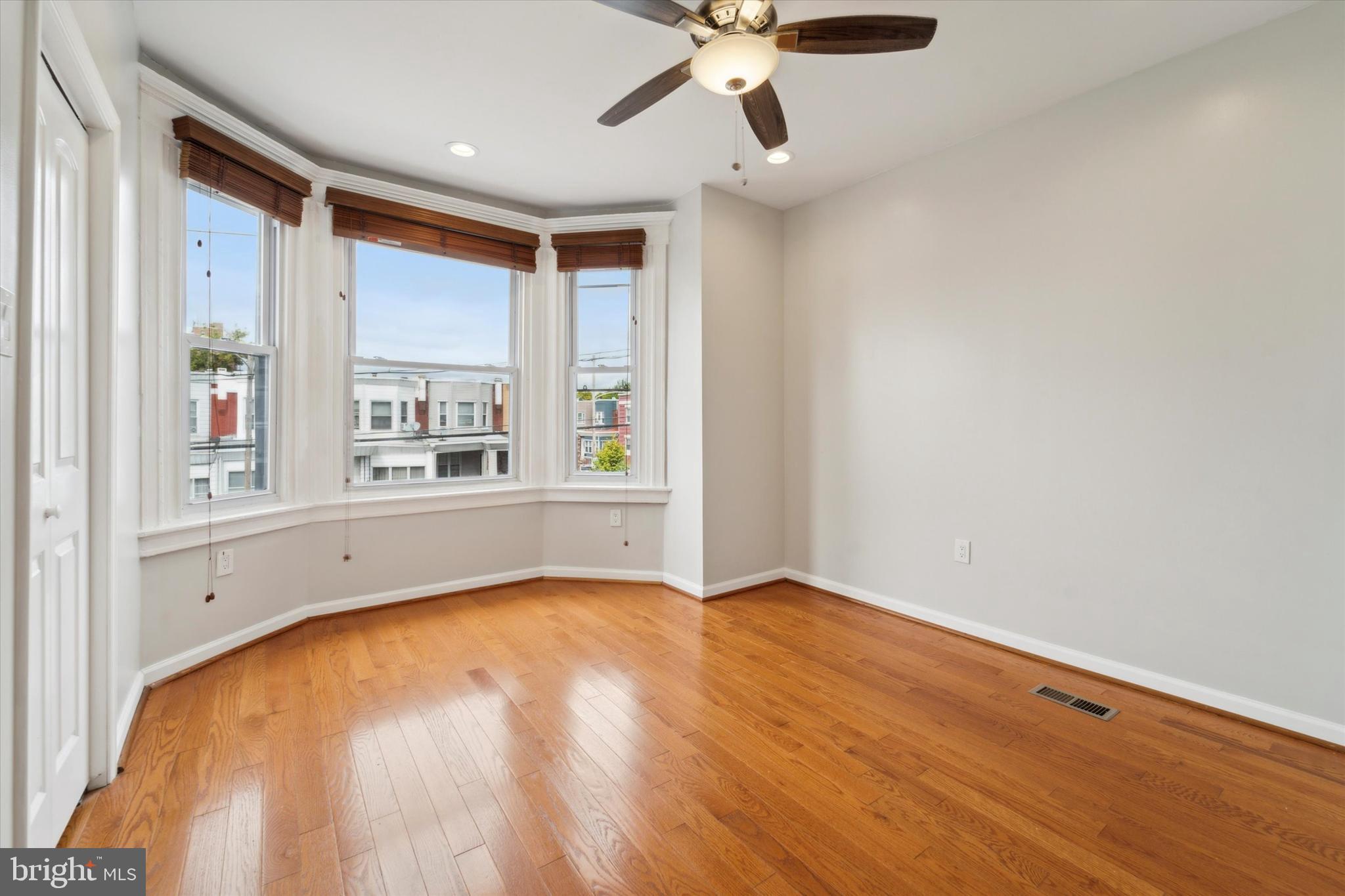 COBBS CREEK - Residential