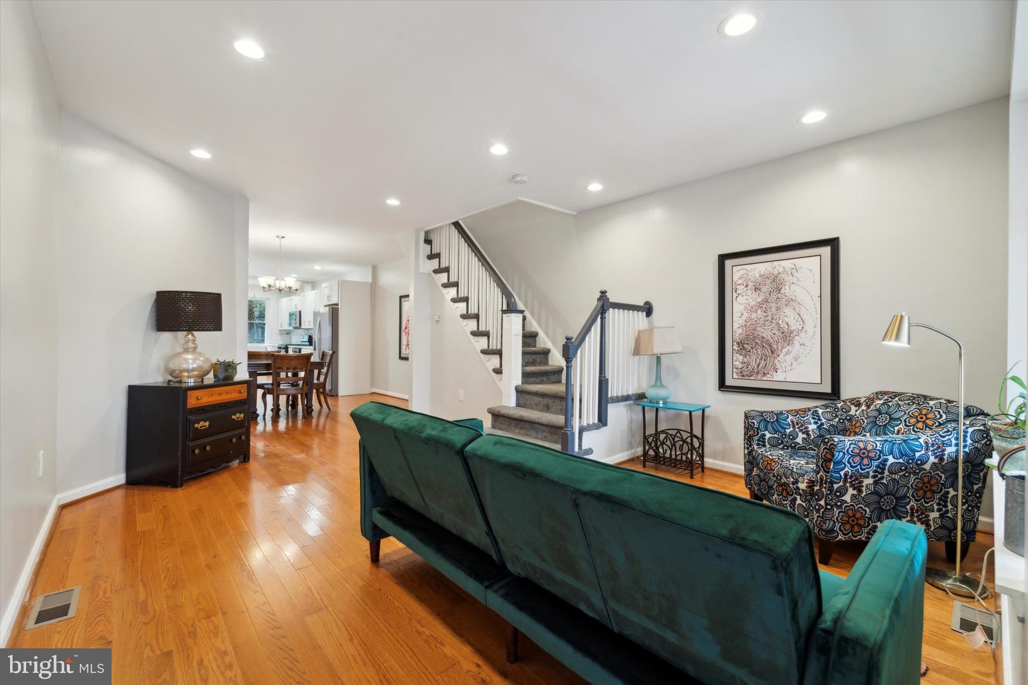 COBBS CREEK - Residential