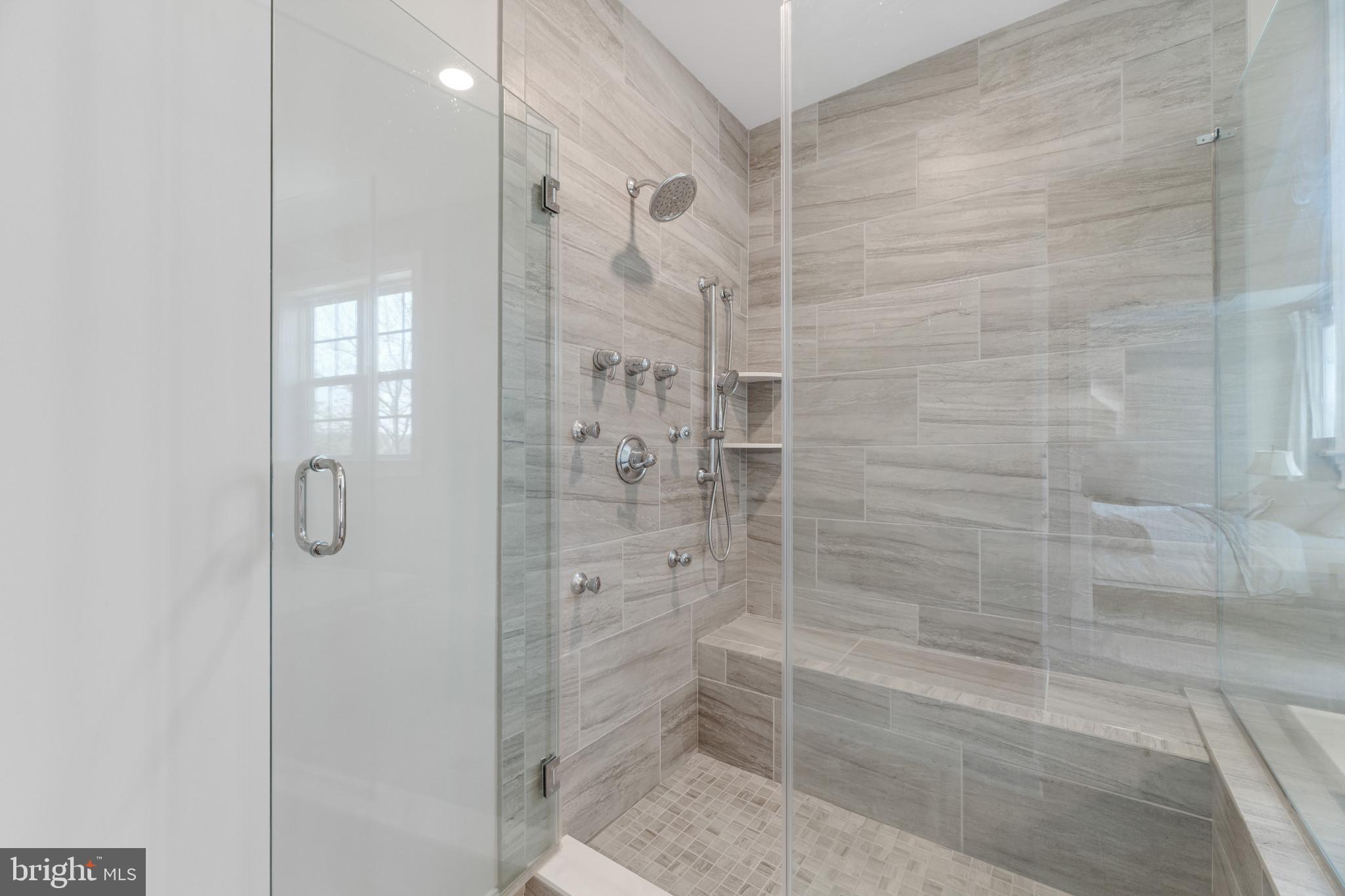 WESTMOUNT - Residential