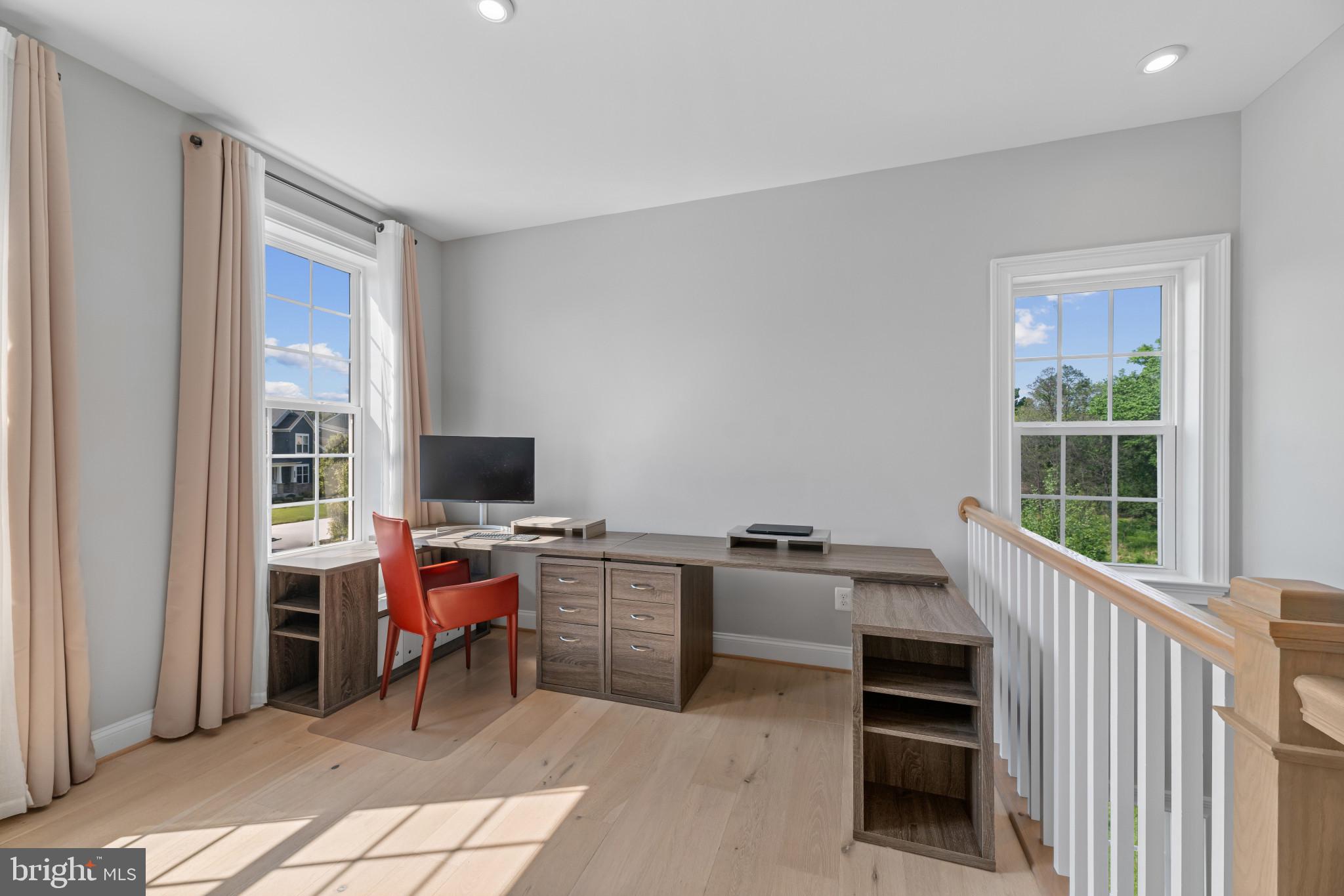 WESTMOUNT - Residential