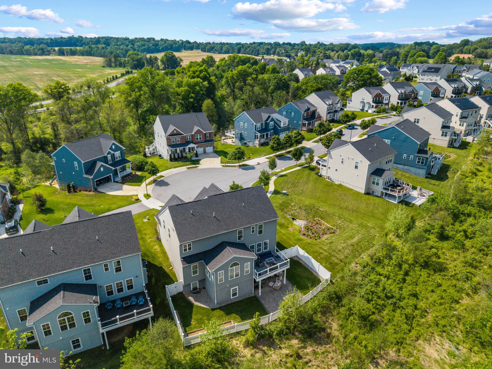 WESTMOUNT - Residential