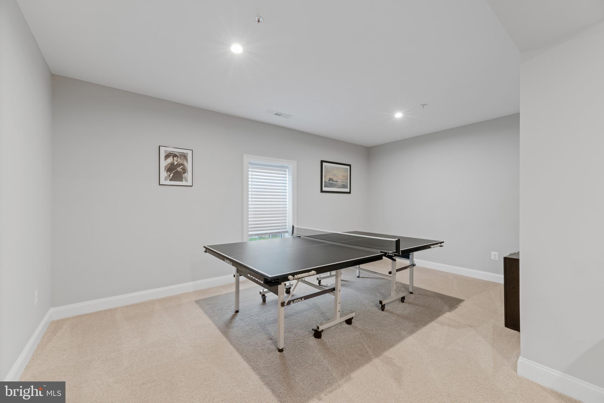 WESTMOUNT - Residential