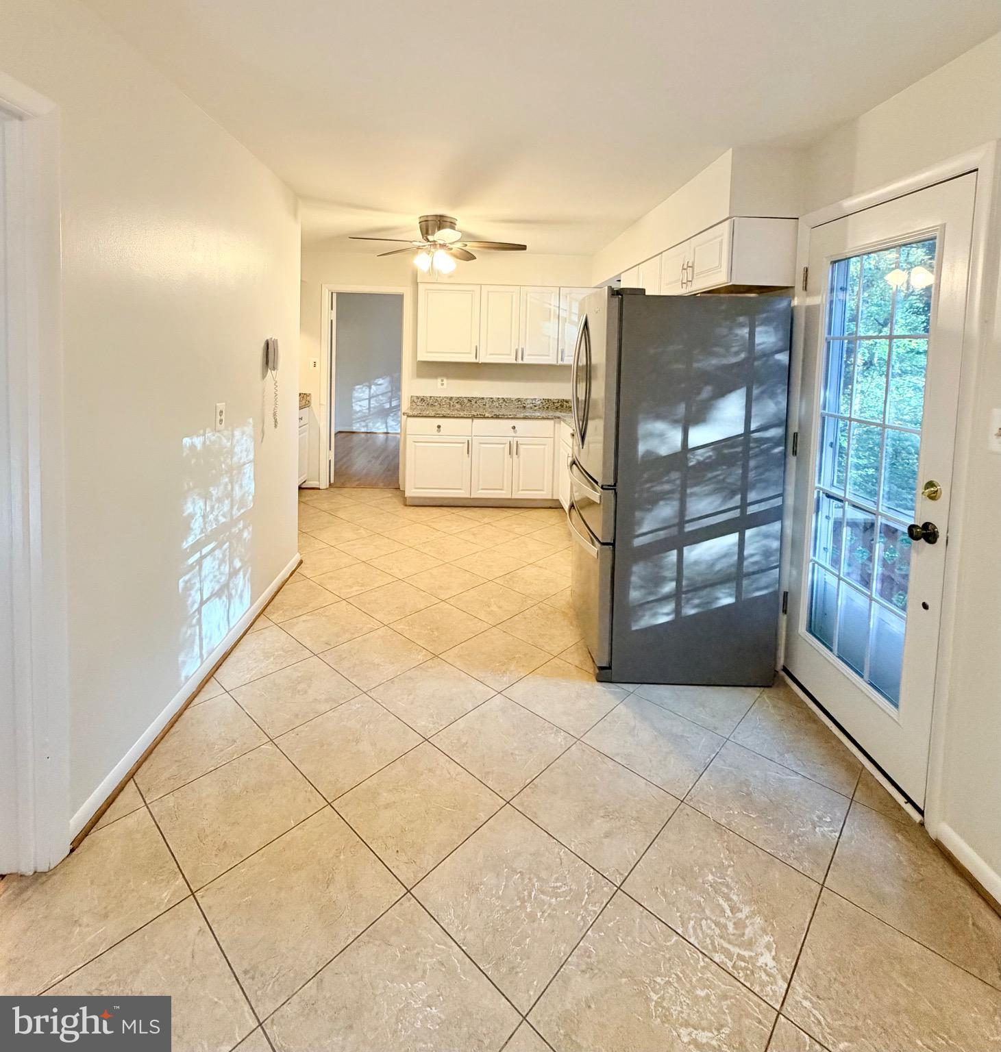 OLD CREEK ESTATES - Residential Lease