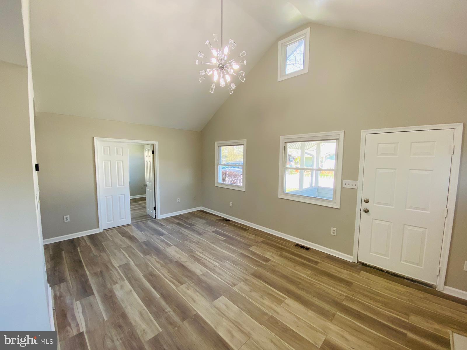 SYLVAN SHORES - Residential