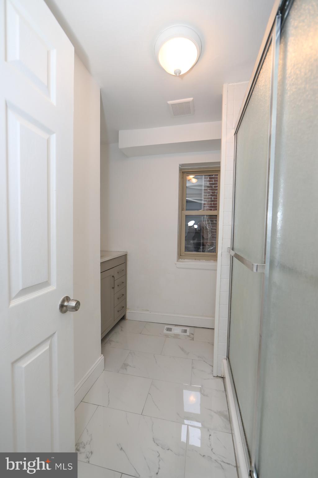 BELLA VISTA - Residential Lease