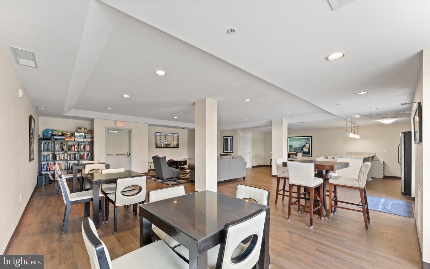 BREN MAR PARK - Residential